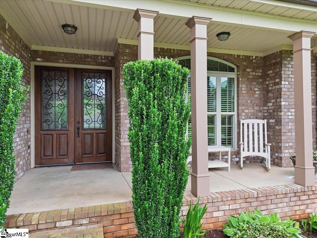 310 S Woodfin Ridge Drive Property Photo 5