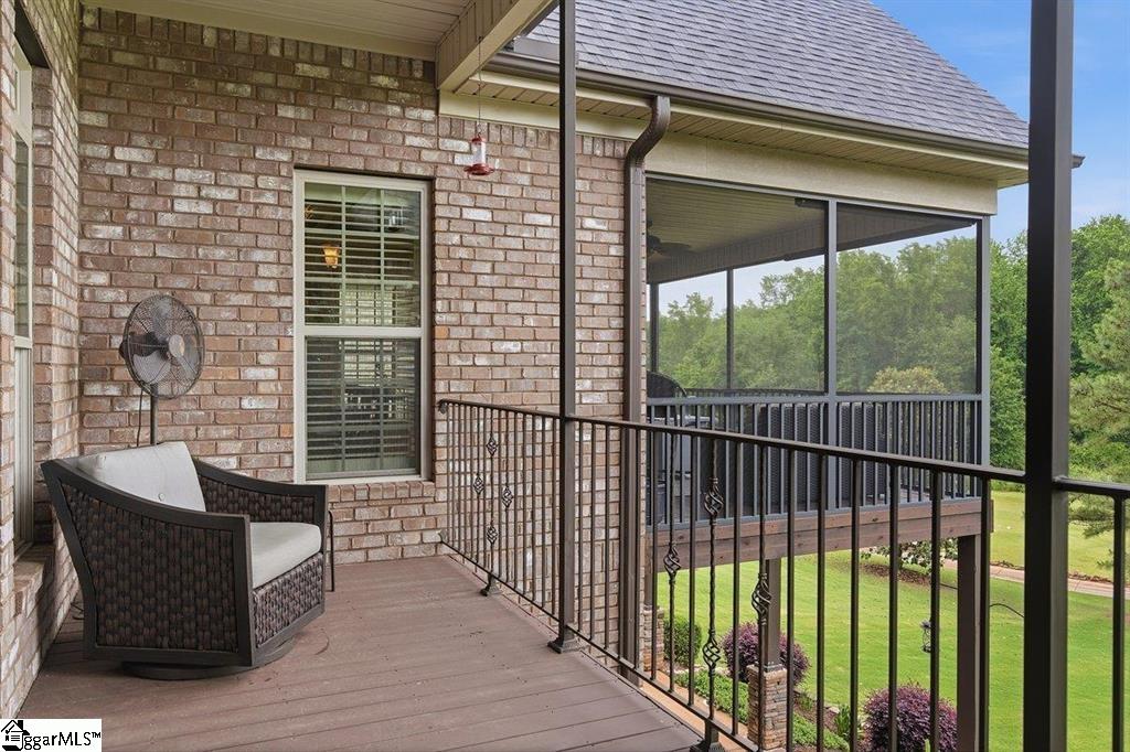 310 S Woodfin Ridge Drive Property Photo 12