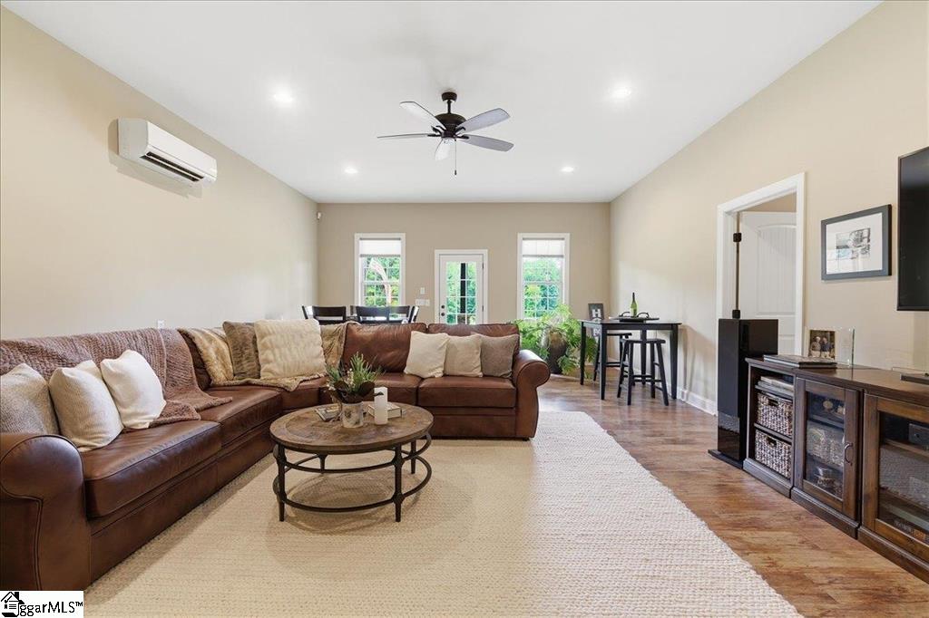 310 S Woodfin Ridge Drive Property Photo 37