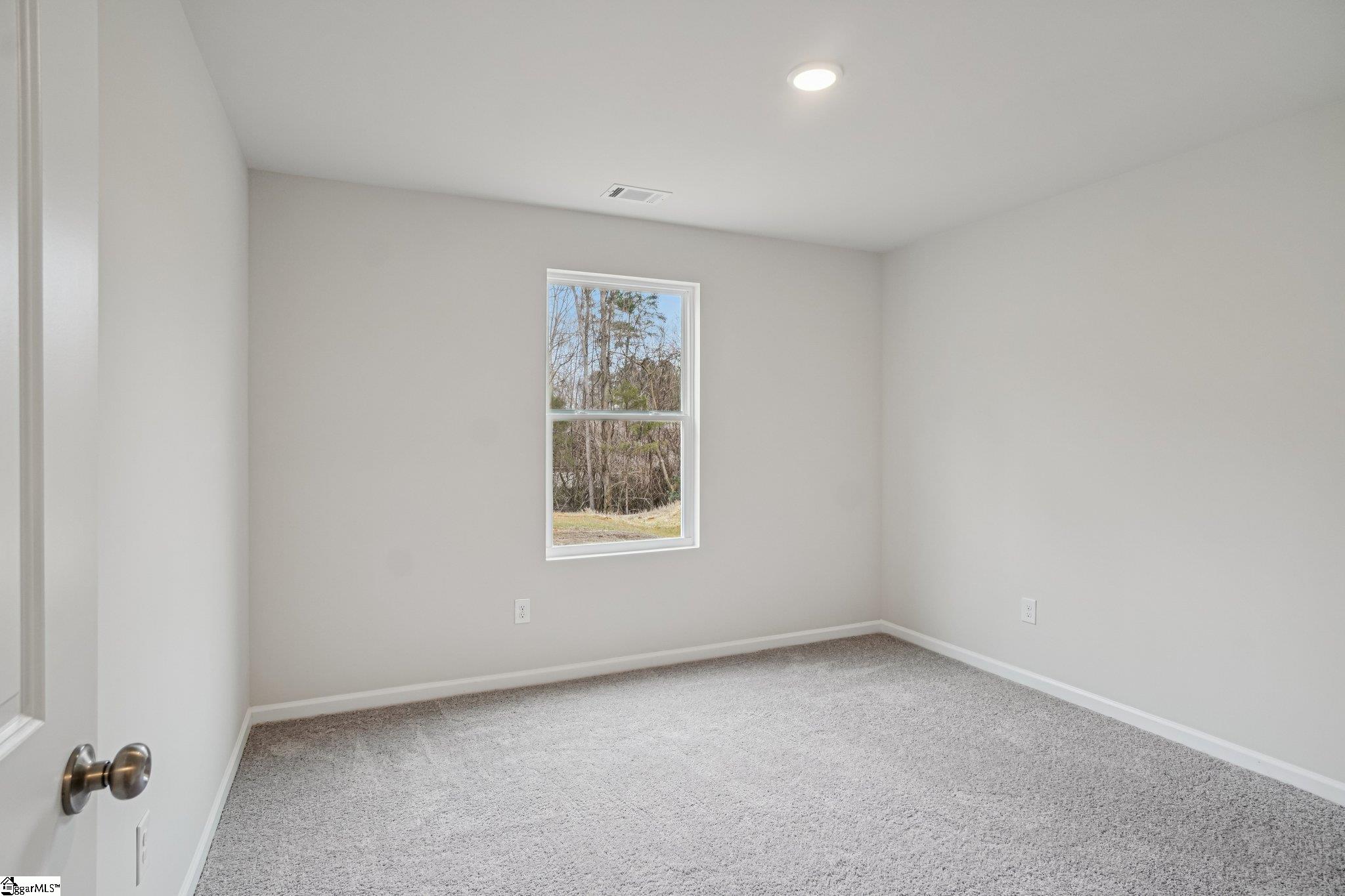 125 Russet Road Property Photo 9