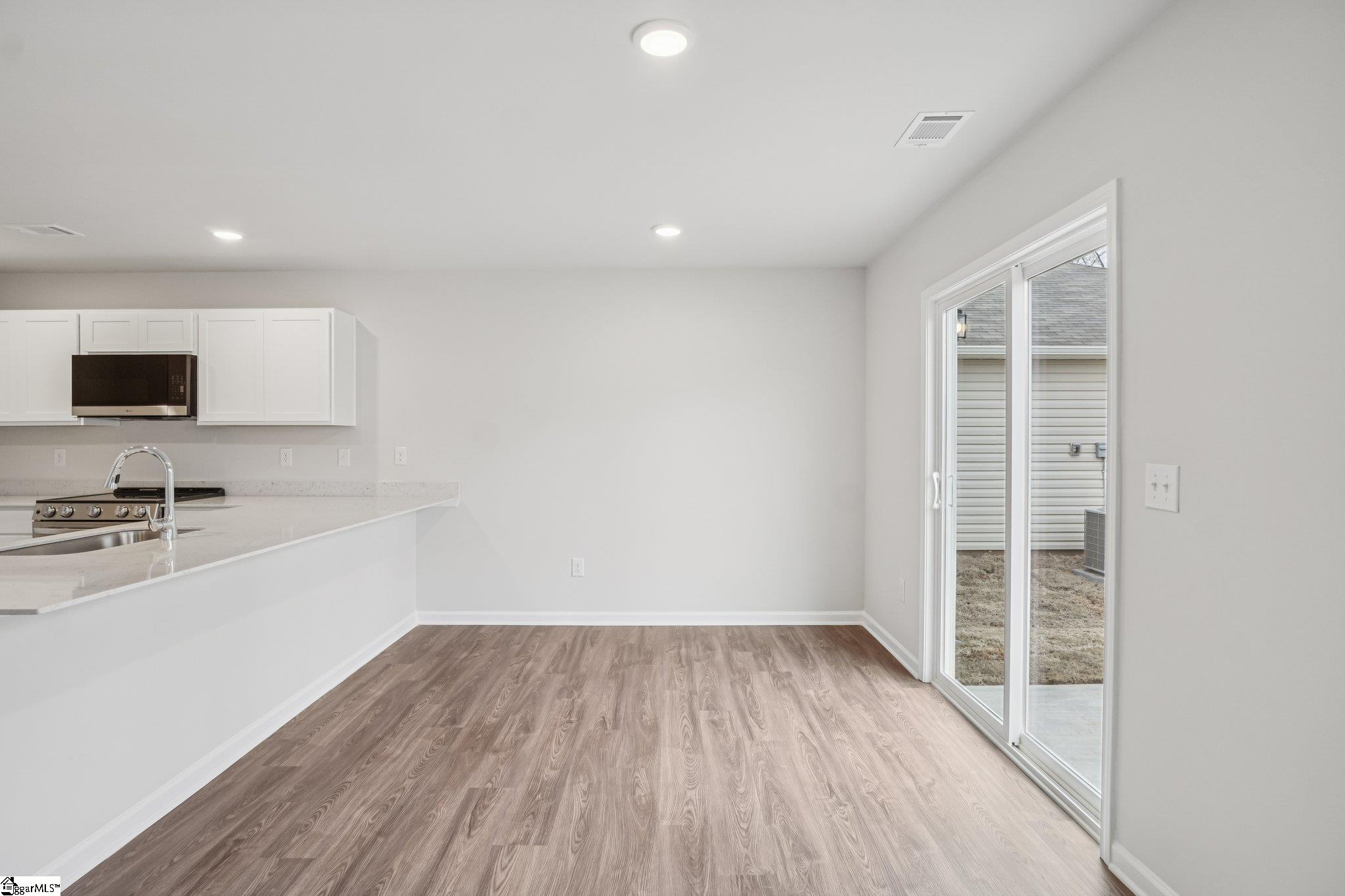 125 Russet Road Property Photo 15