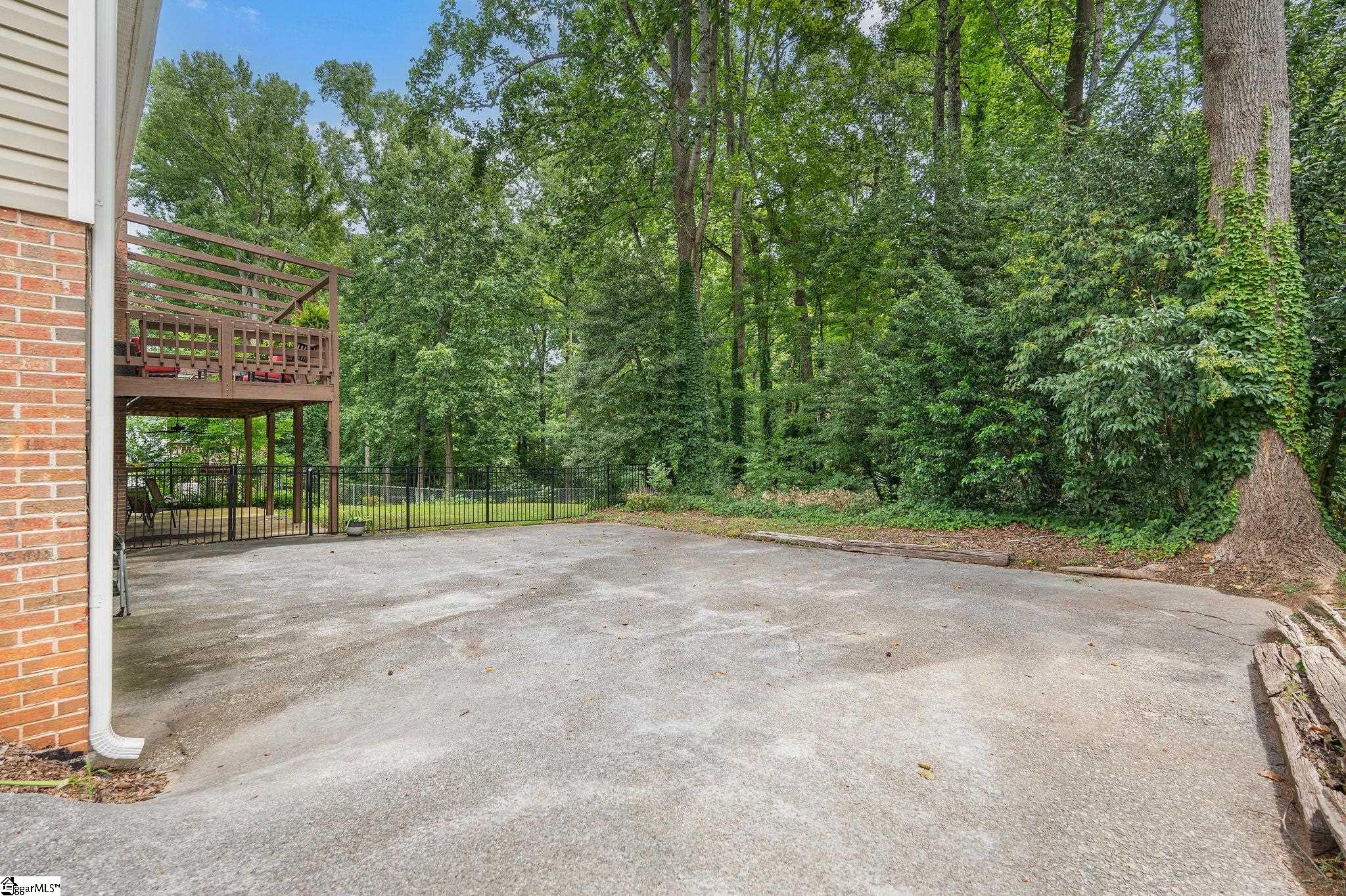 12 E Indian Trail Property Photo 35