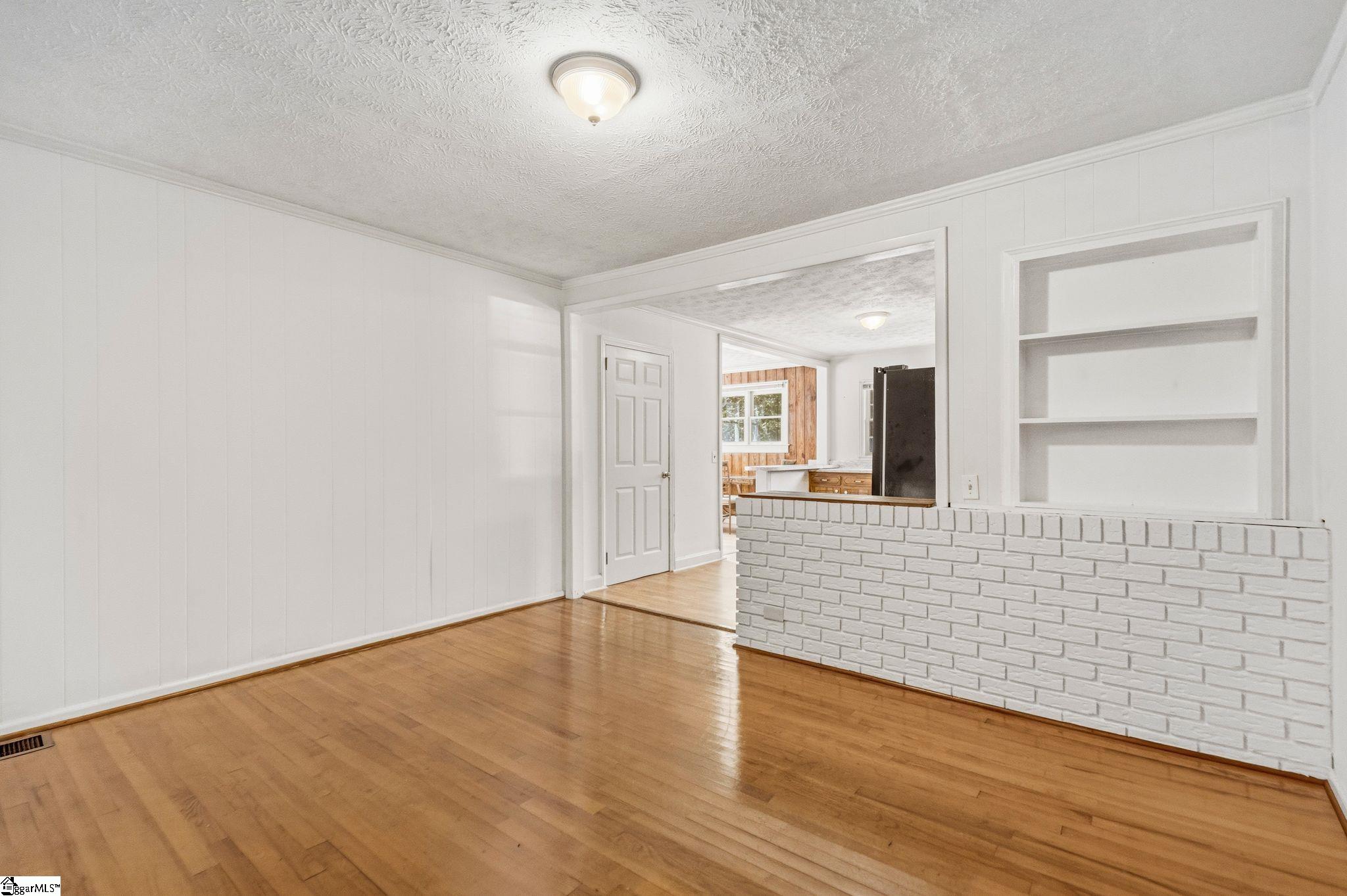8 Bainbridge Drive Property Photo 14