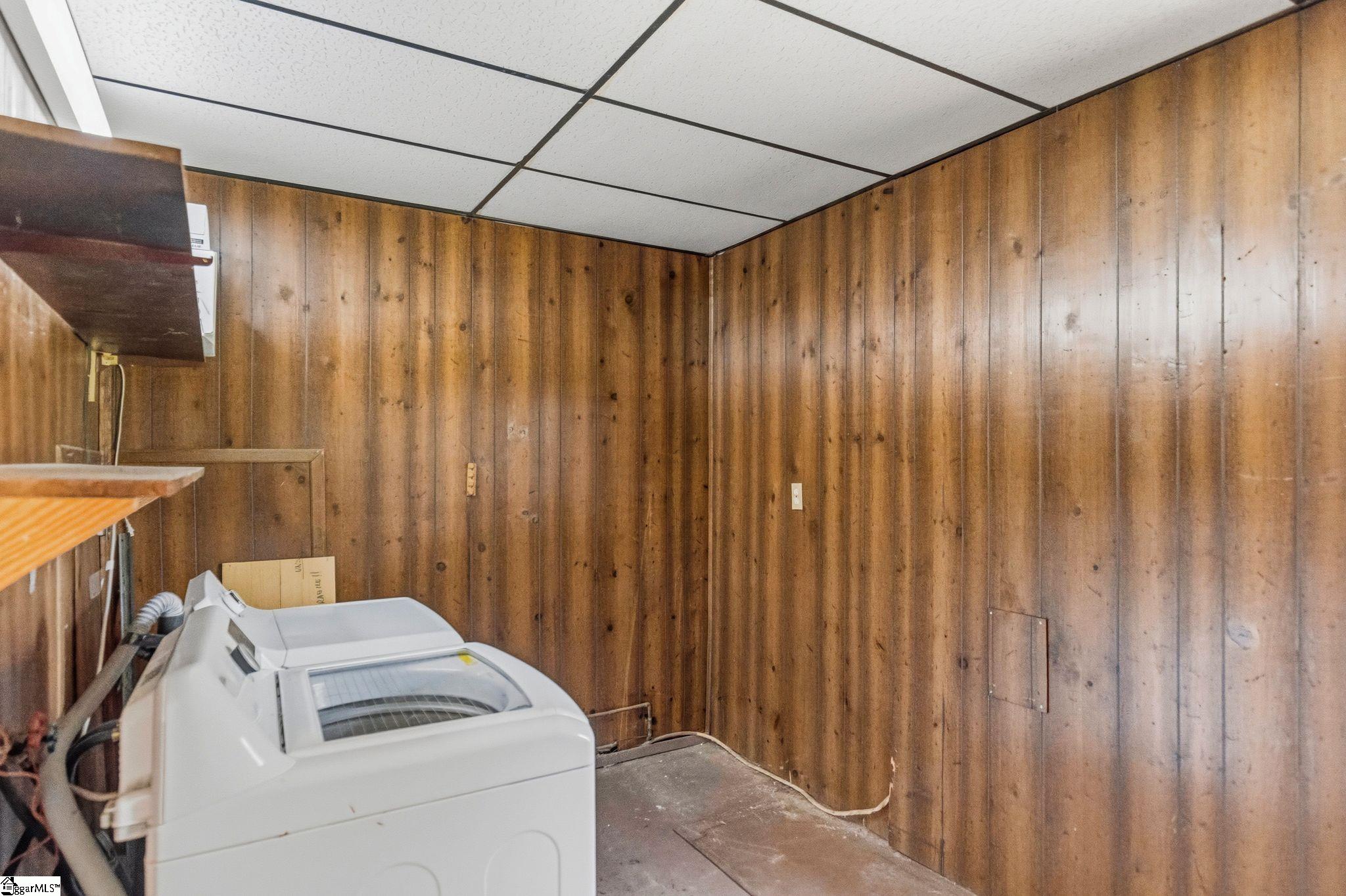 8 Bainbridge Drive Property Photo 17