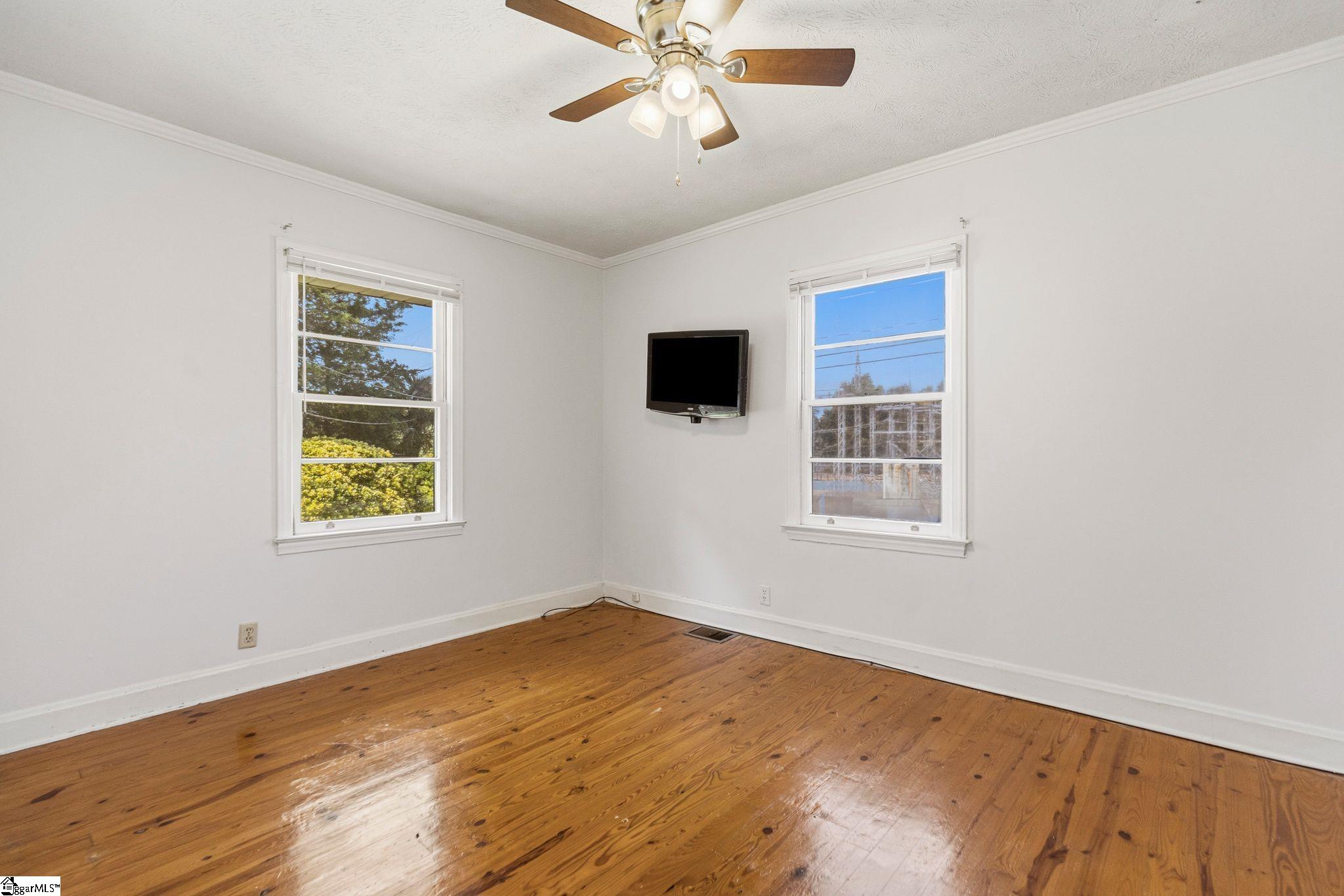 8 Bainbridge Drive Property Photo 24