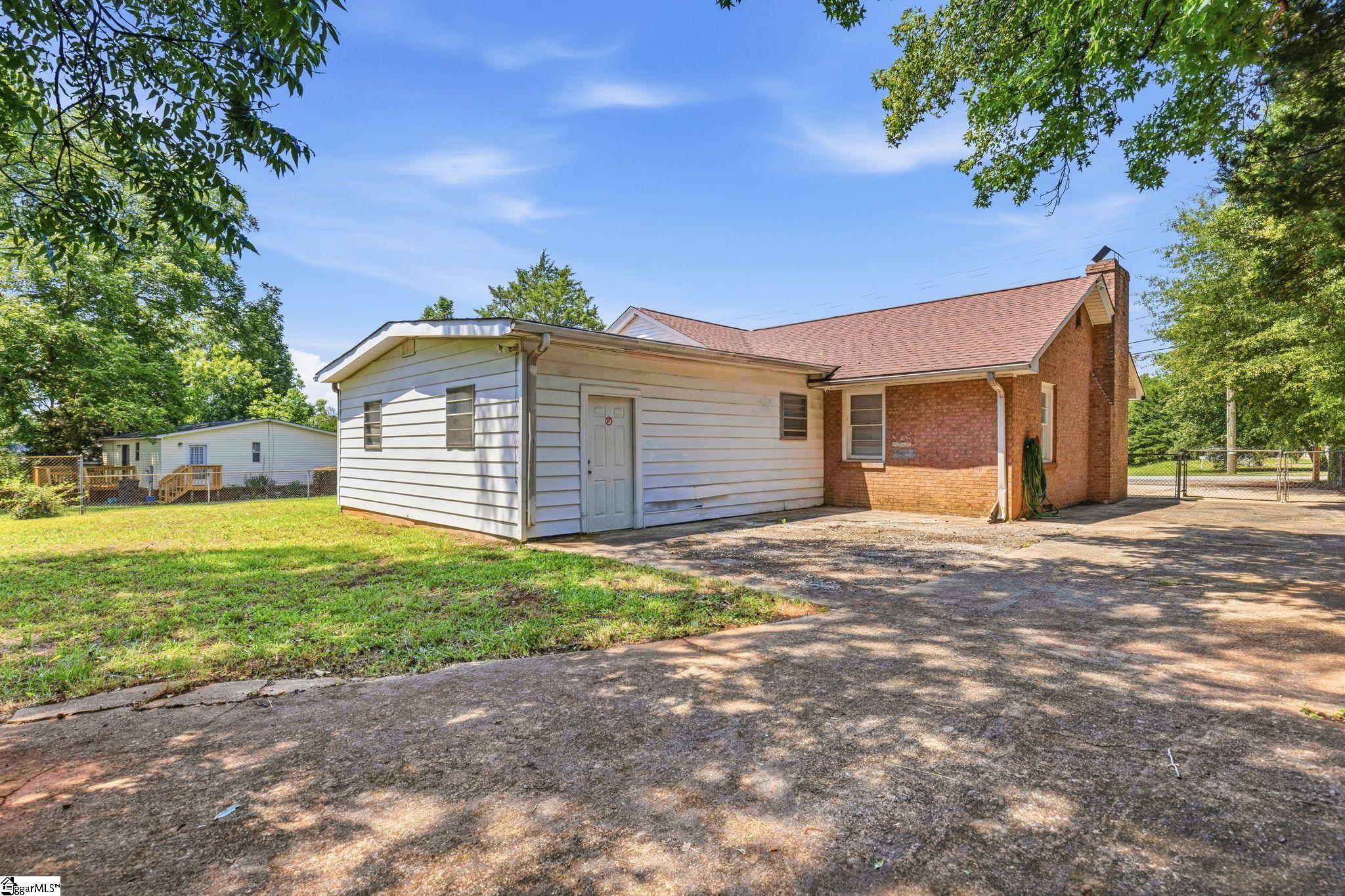 8 Bainbridge Drive Property Photo 28
