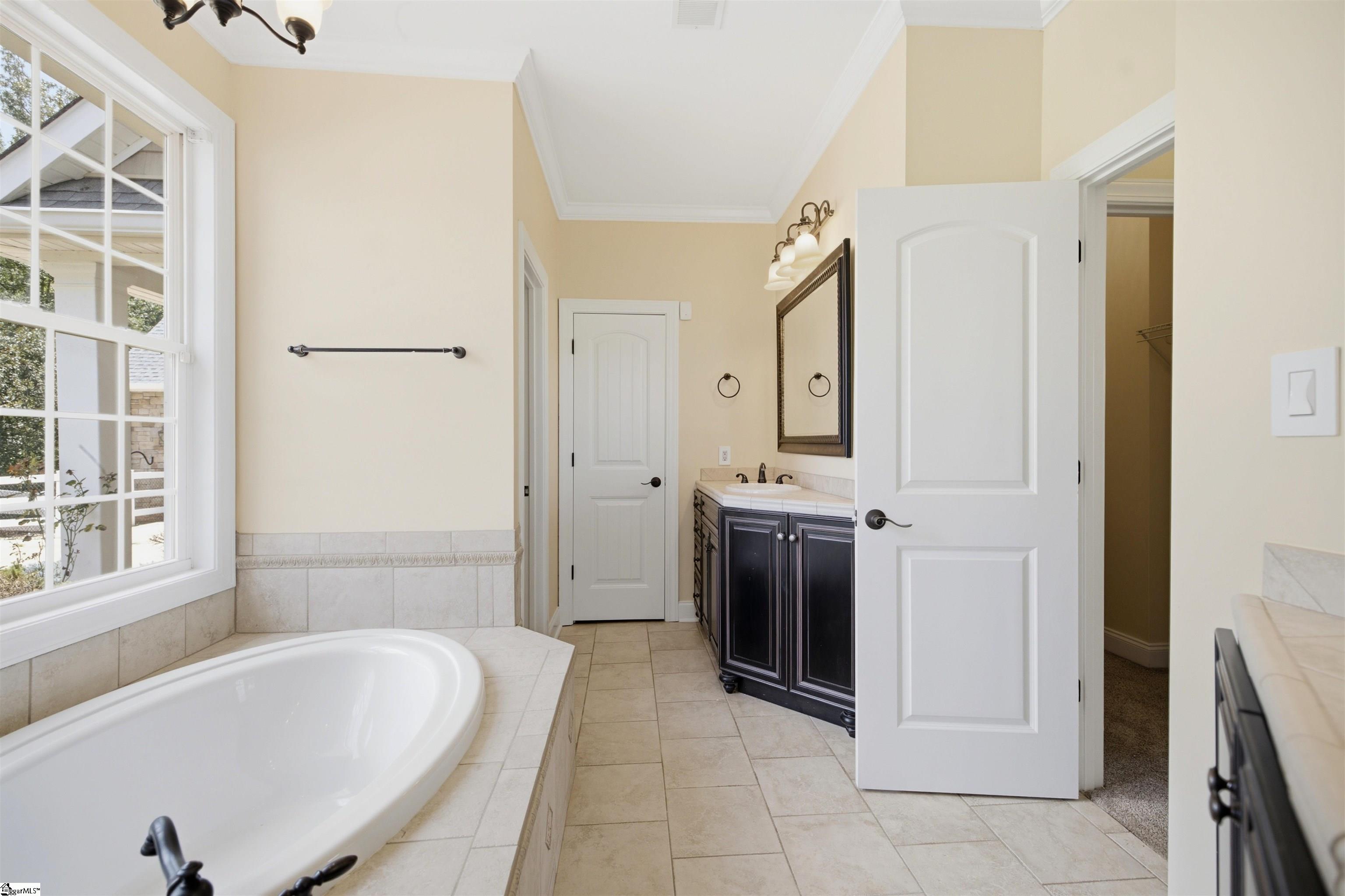 123 Bridgepoint Road Property Photo 17