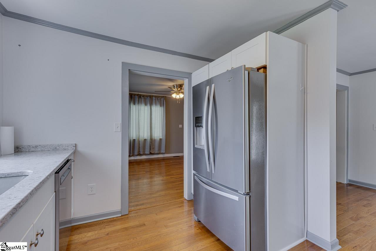 520 Chestnut Ridge Road Property Photo 21