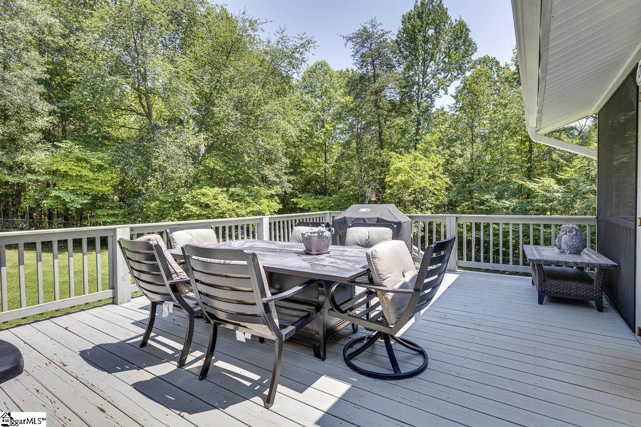 520 Chestnut Ridge Road Property Photo 33