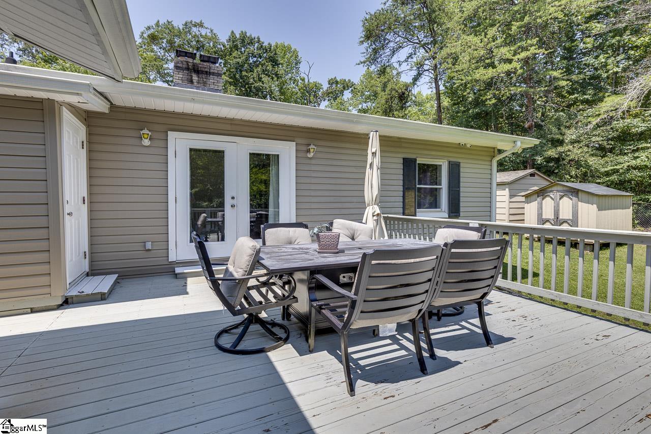520 Chestnut Ridge Road Property Photo 34