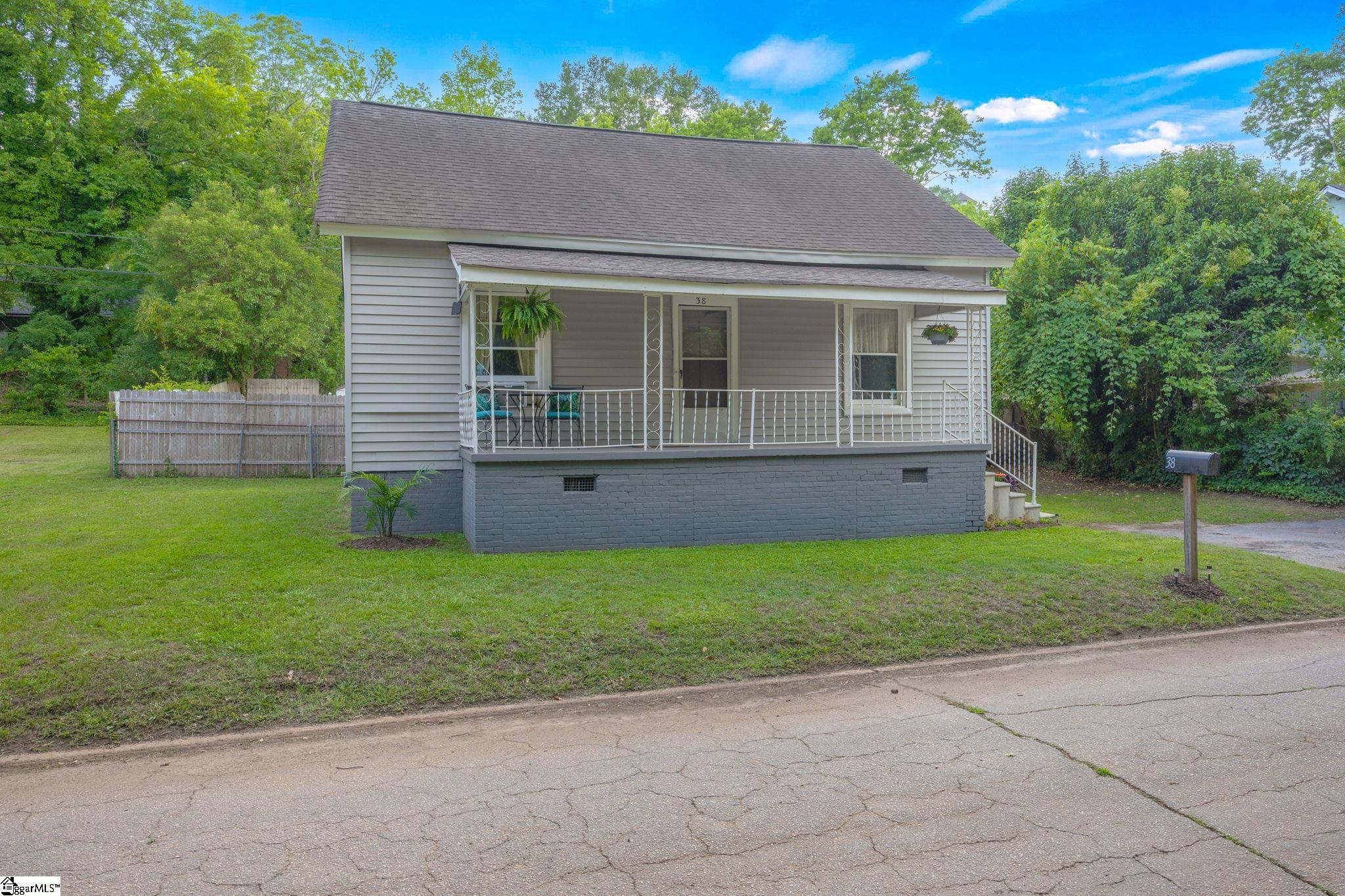 38 S 6th Street Property Photo 3
