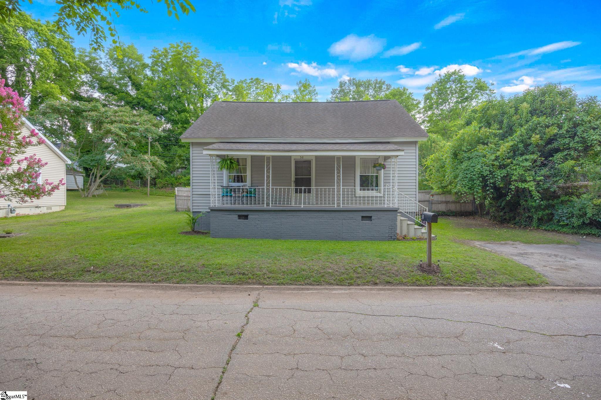38 S 6th Street Property Photo 4