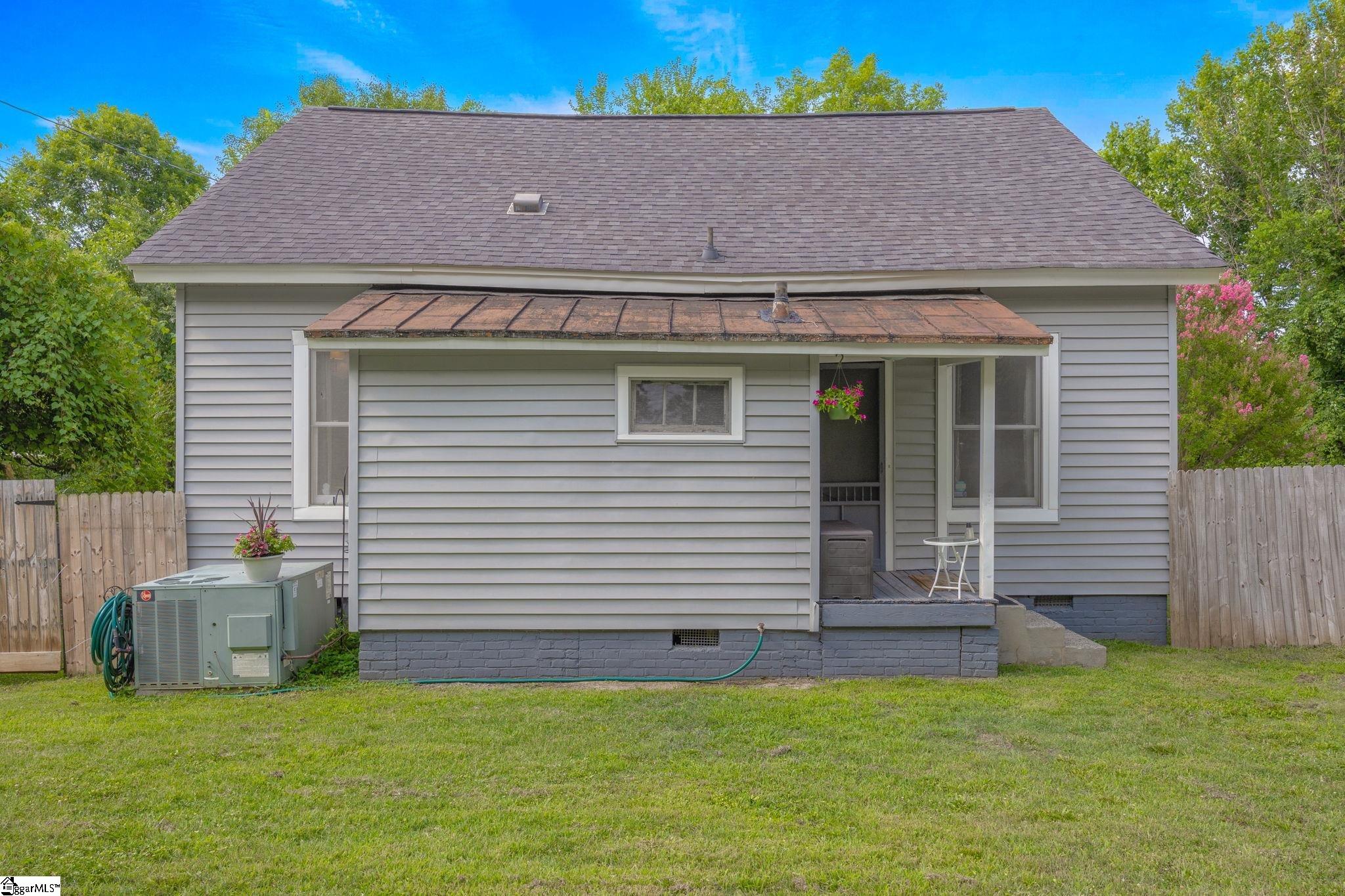 38 S 6th Street Property Photo 24