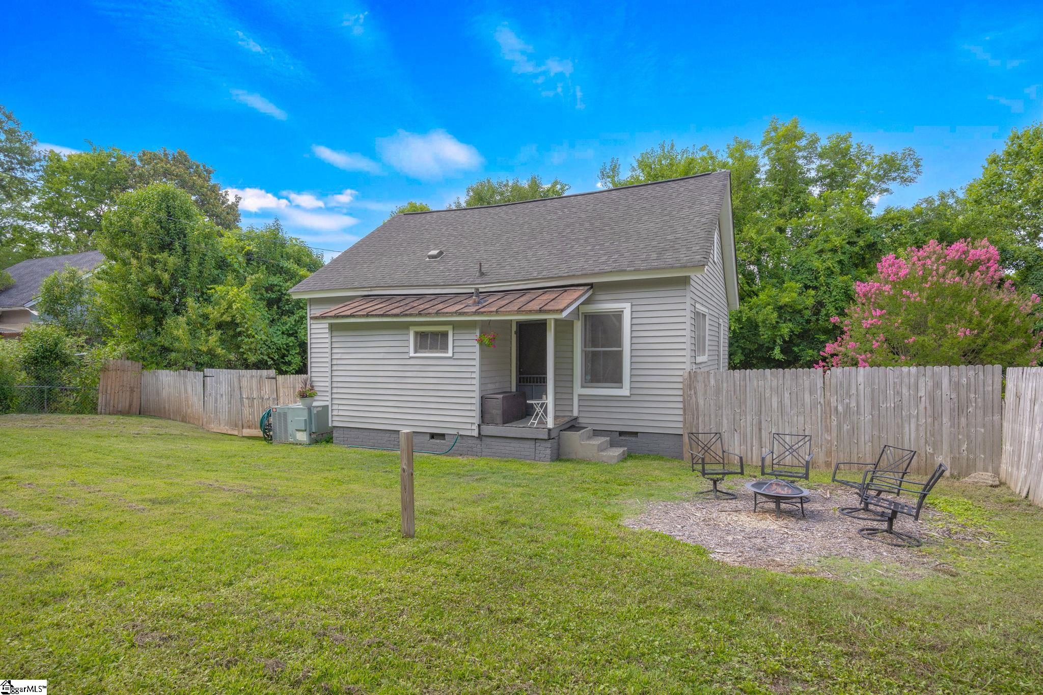 38 S 6th Street Property Photo 25