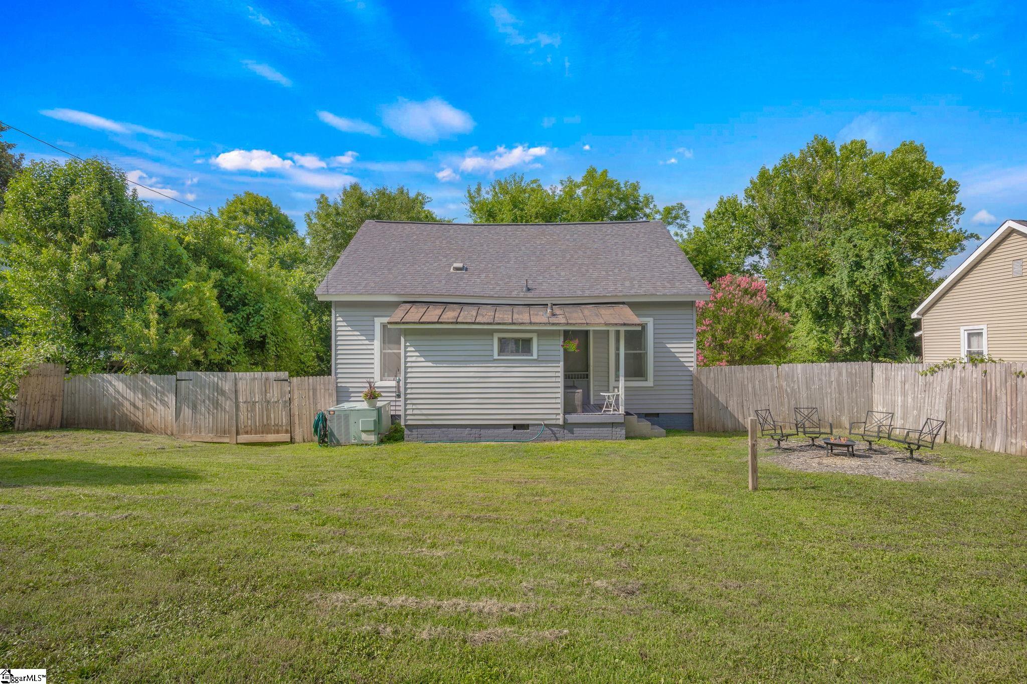 38 S 6th Street Property Photo 26