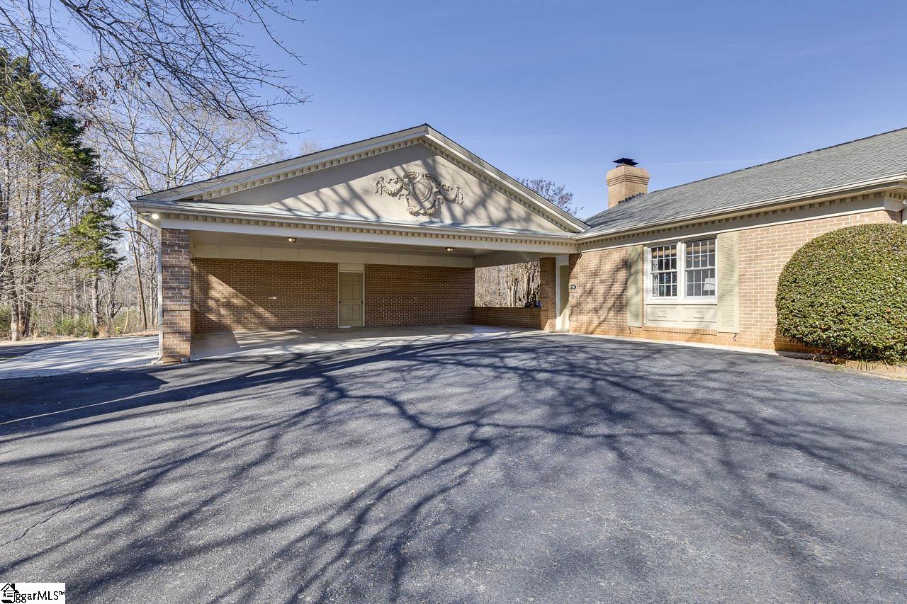 136 Club Drive Property Photo 4