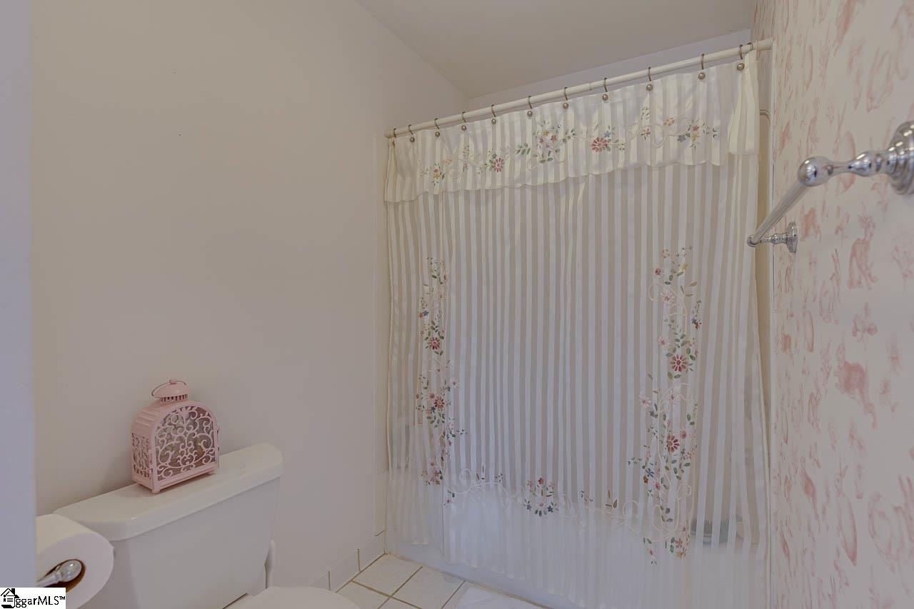 136 Club Drive Property Photo 29