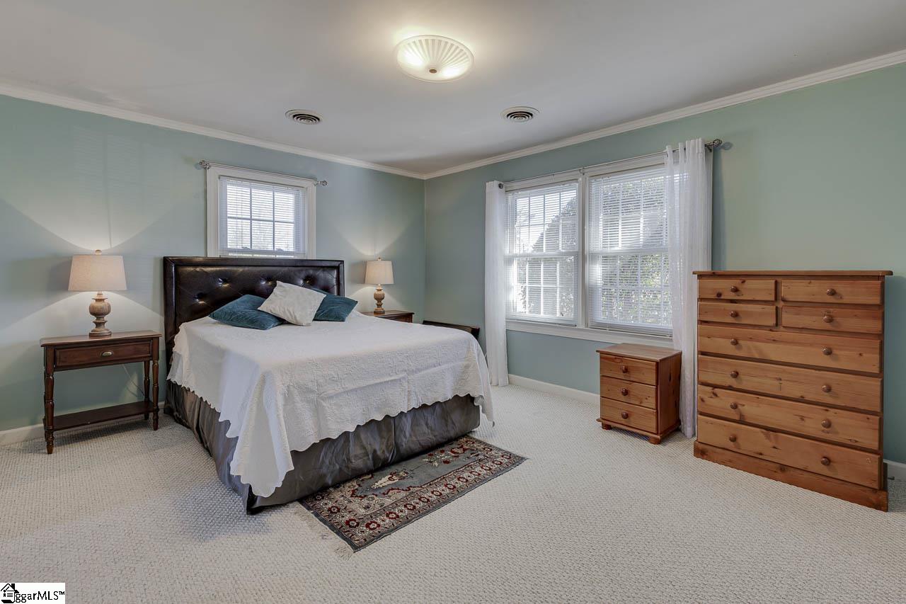 136 Club Drive Property Photo 34