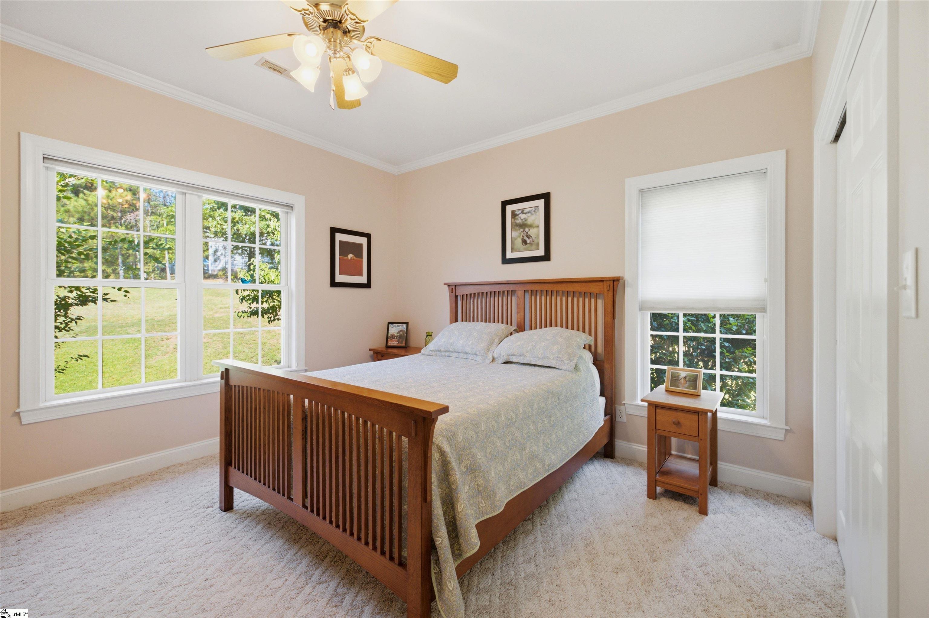 105 Coogan Bluff Property Photo 8