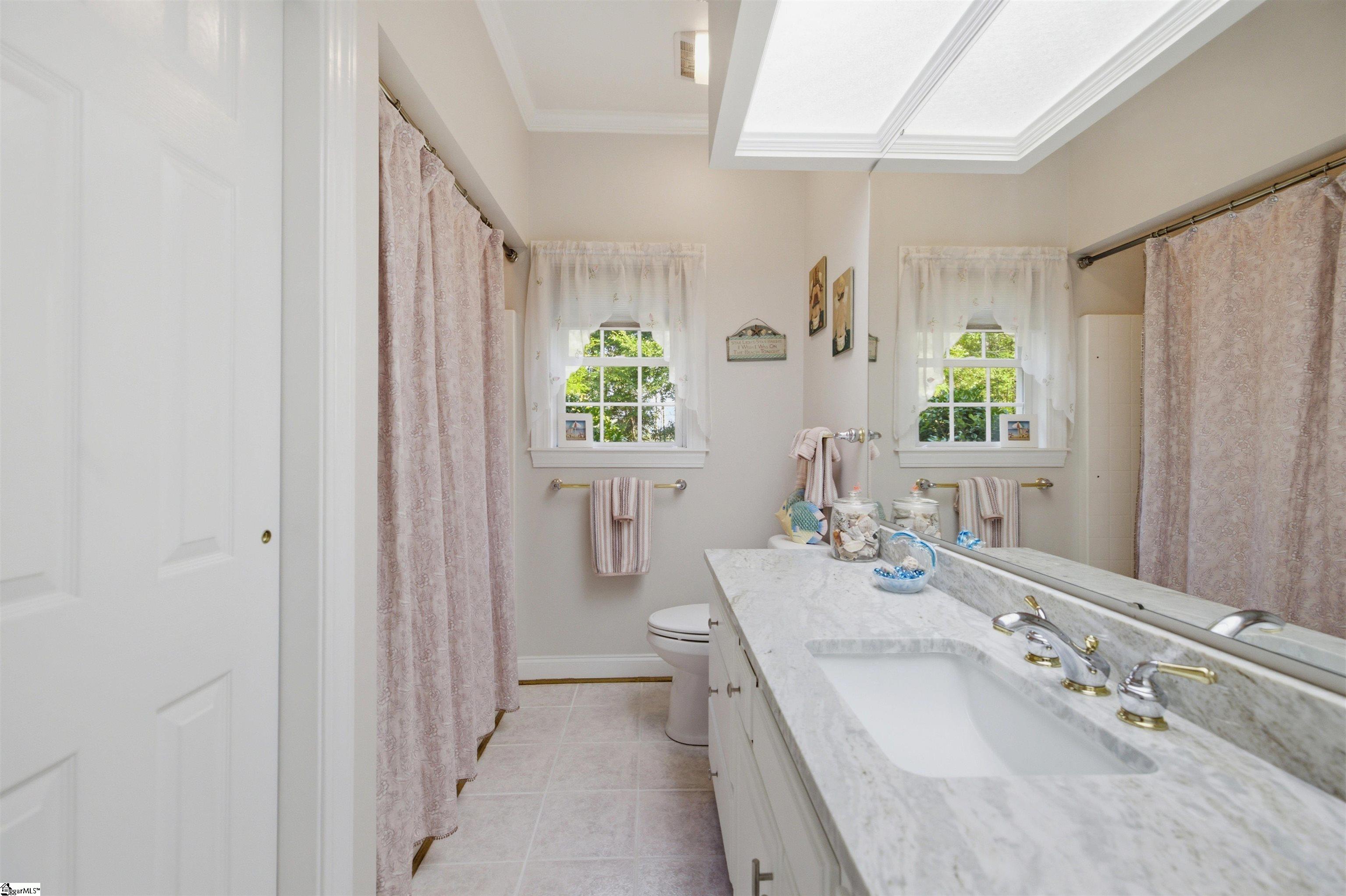 105 Coogan Bluff Property Photo 9