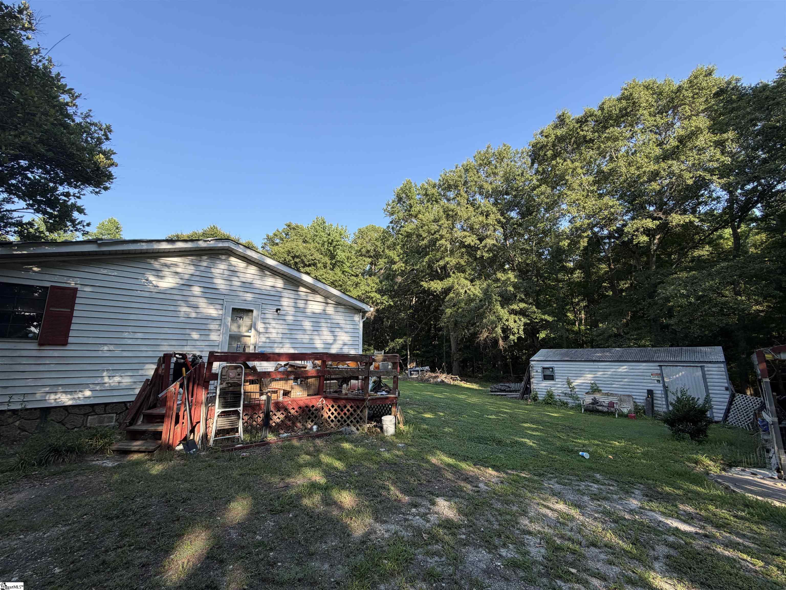 744 Chapman Road Property Photo 2