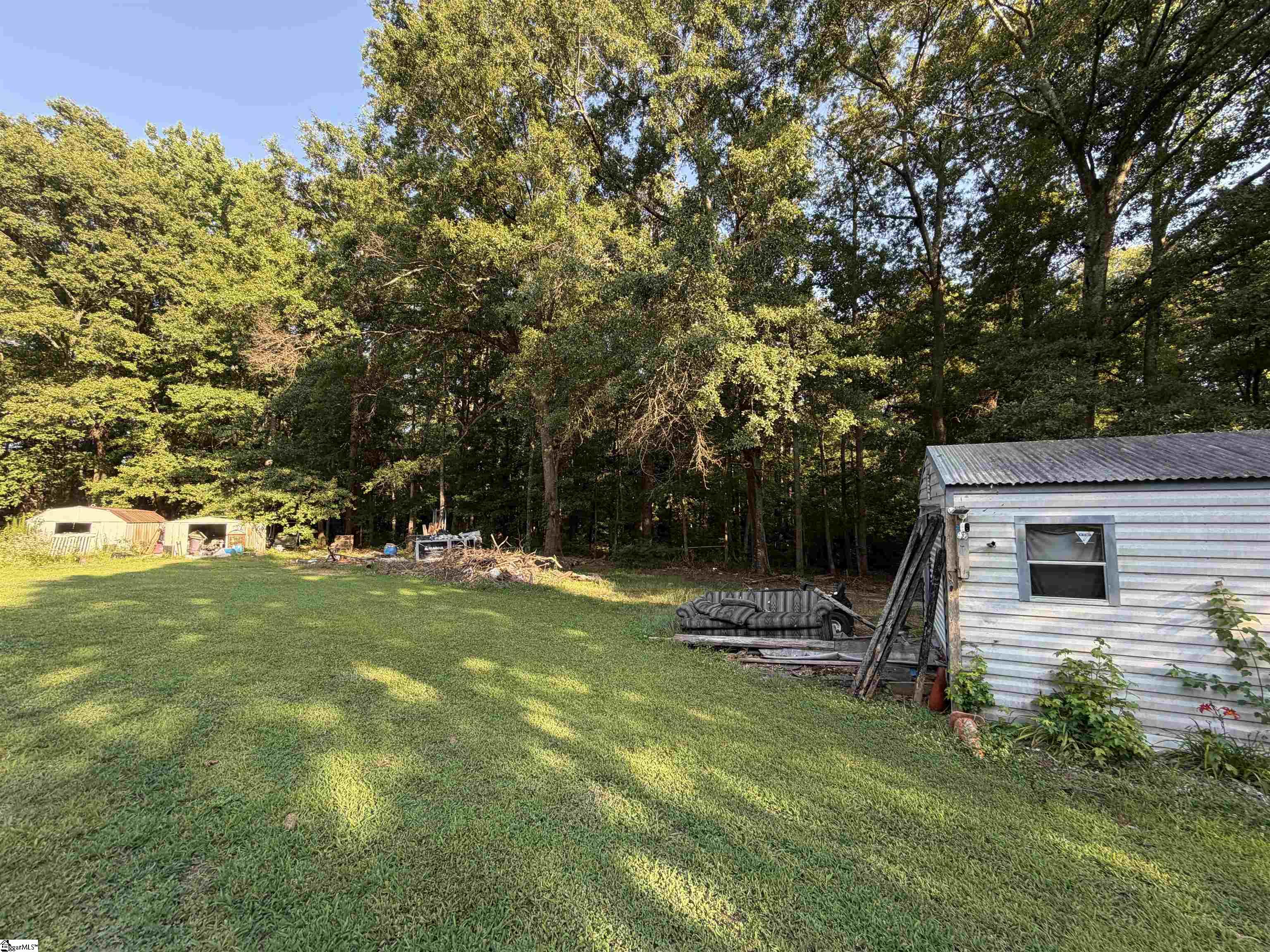 744 Chapman Road Property Photo 4