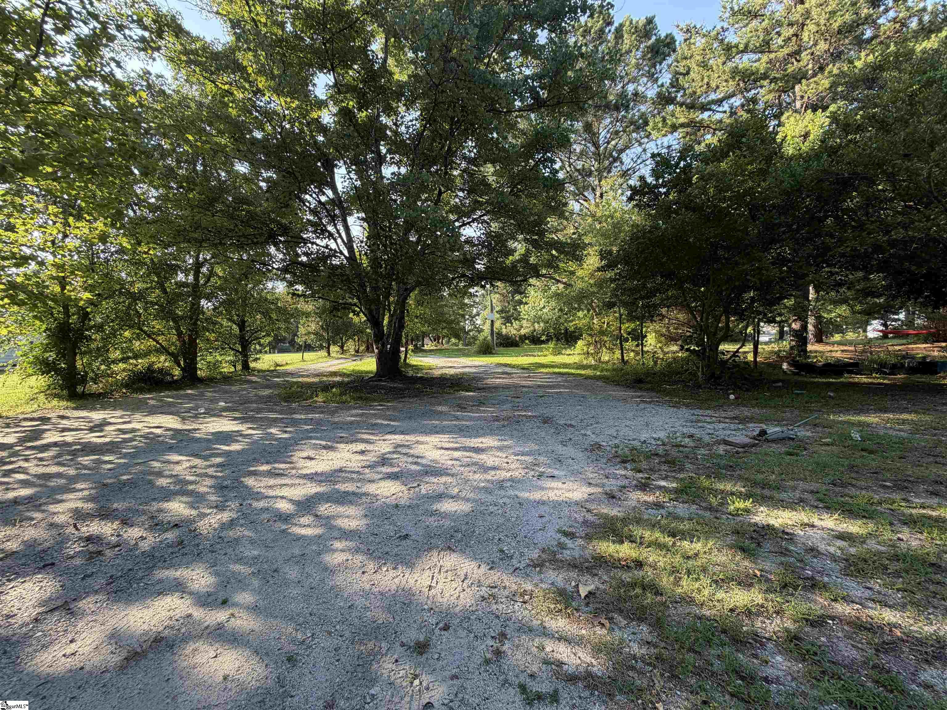 744 Chapman Road Property Photo 13