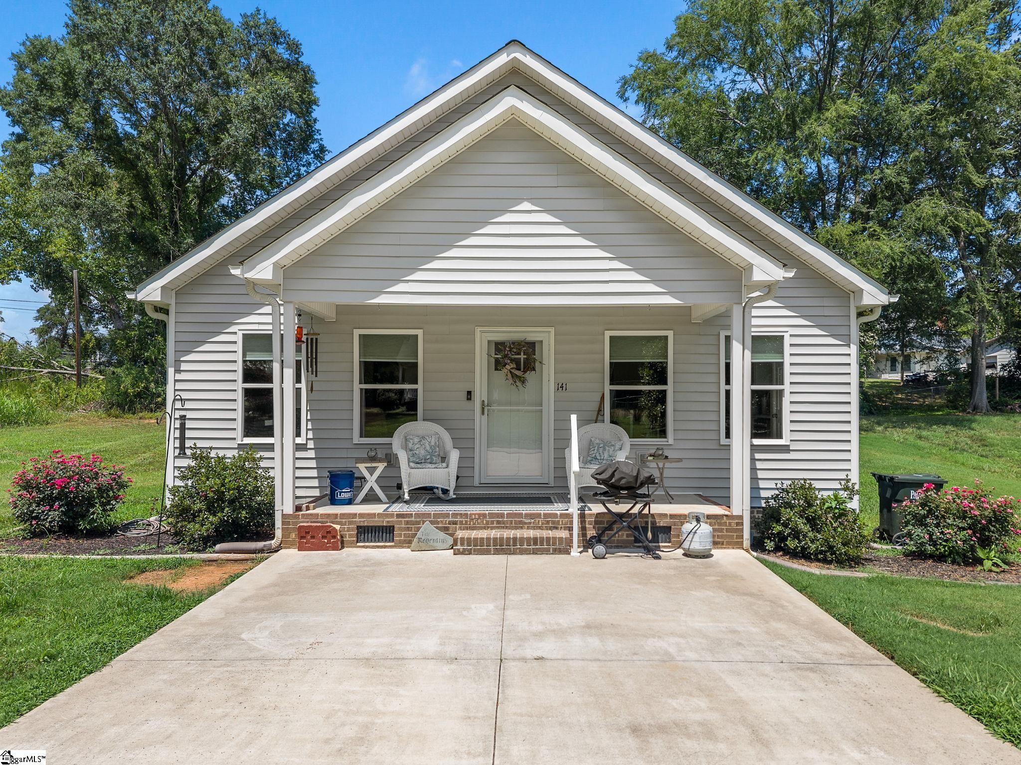 141 Fuller Street Property Photo 3