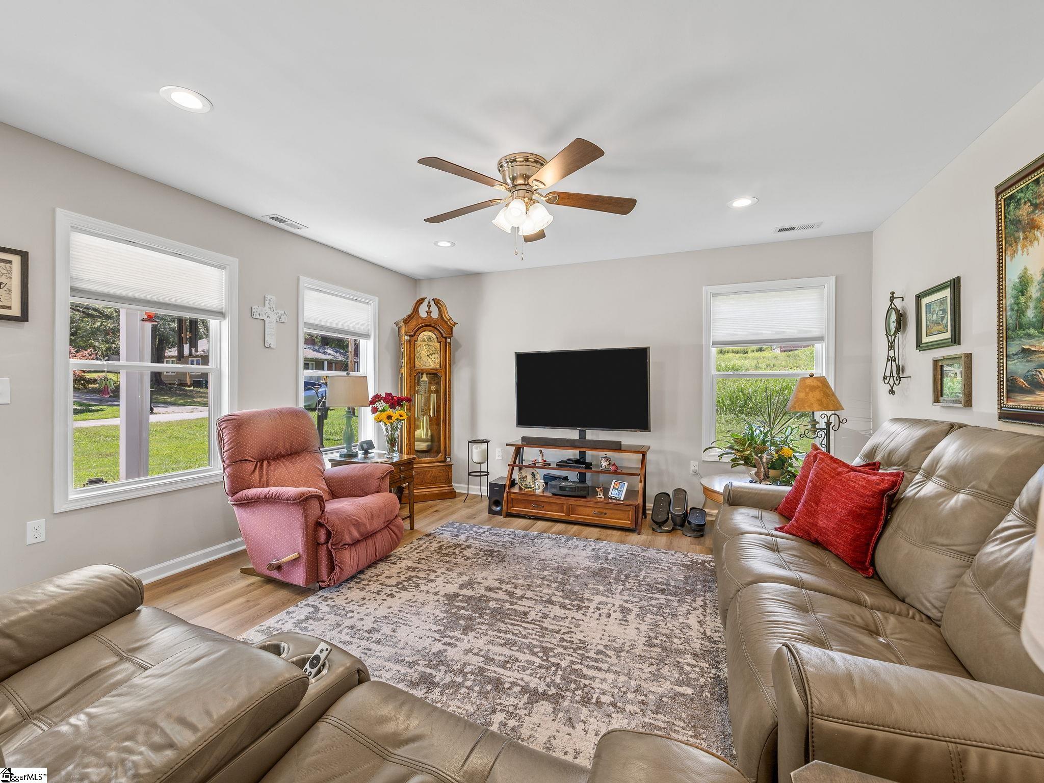 141 Fuller Street Property Photo 7