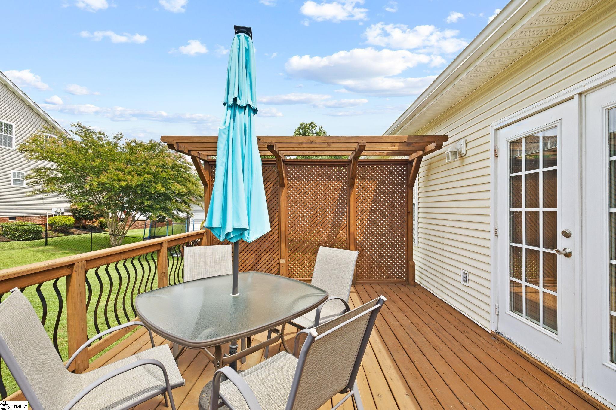 414 Landstone Terrace Property Photo 33
