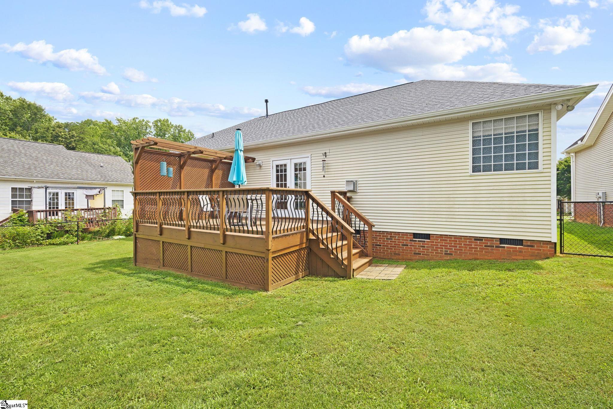 414 Landstone Terrace Property Photo 34