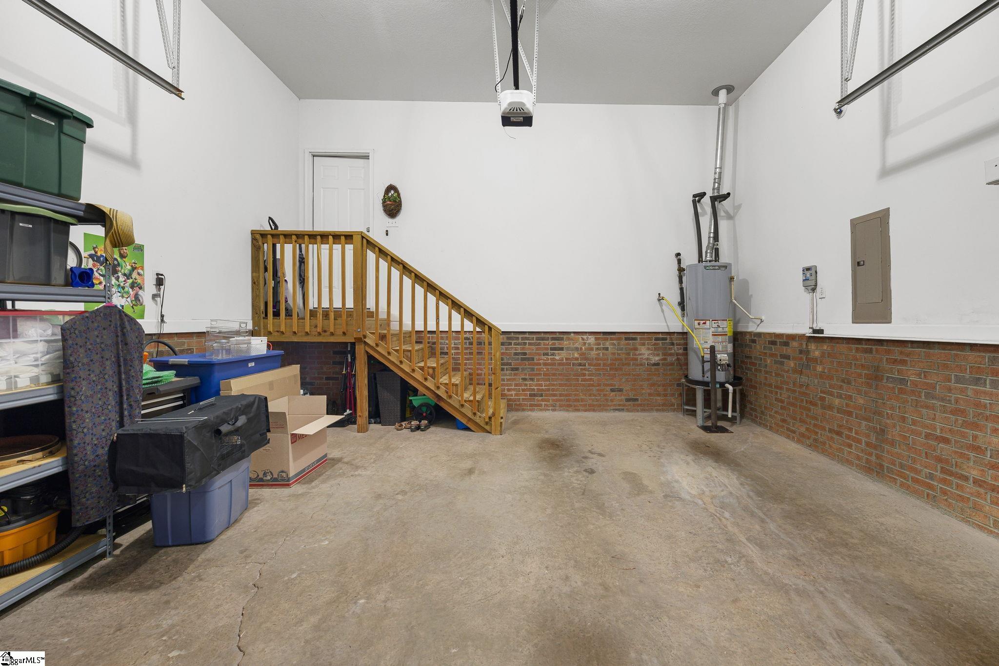 414 Landstone Terrace Property Photo 35
