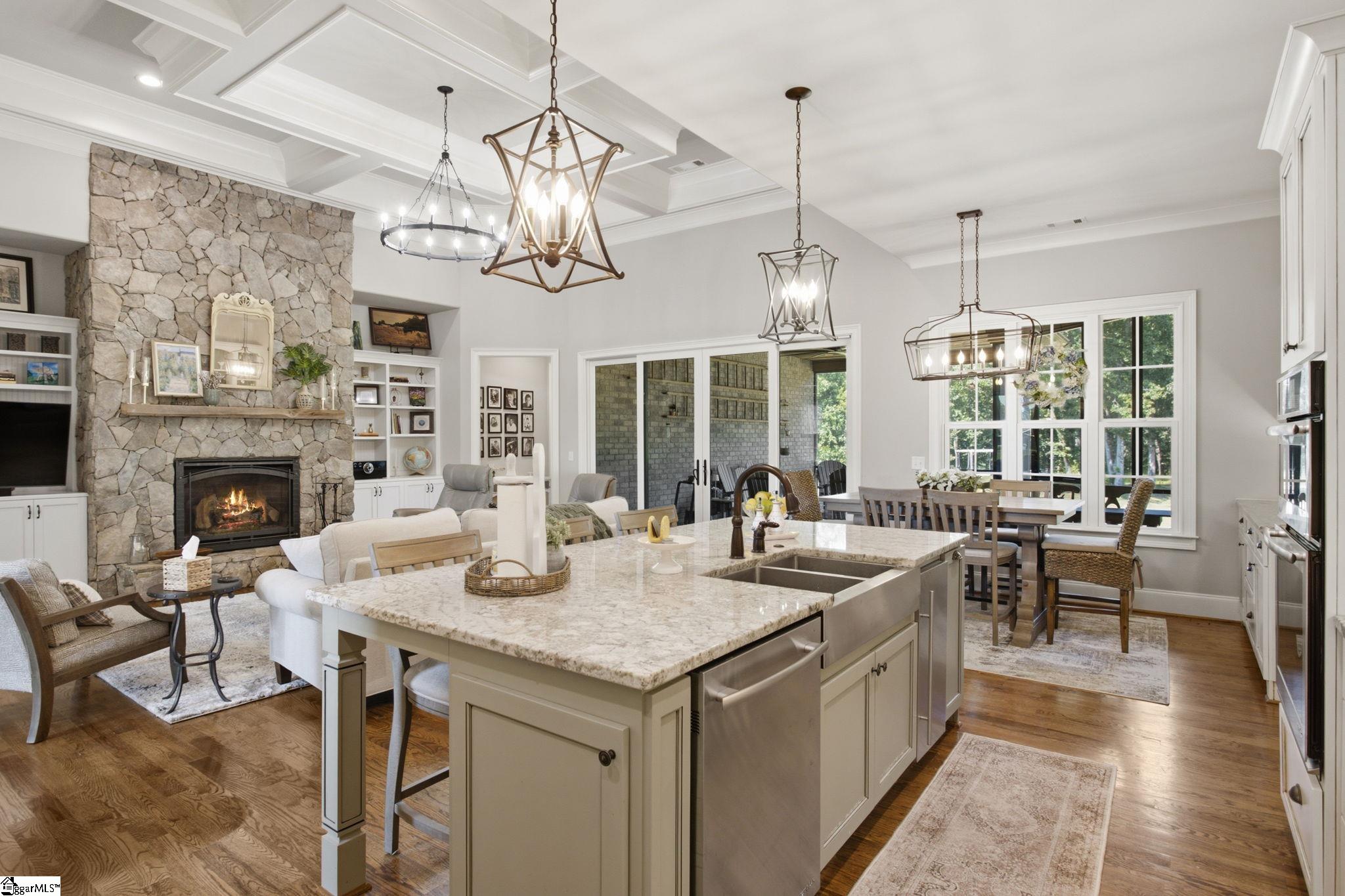 1000 Apple Valley Road Property Photo 12