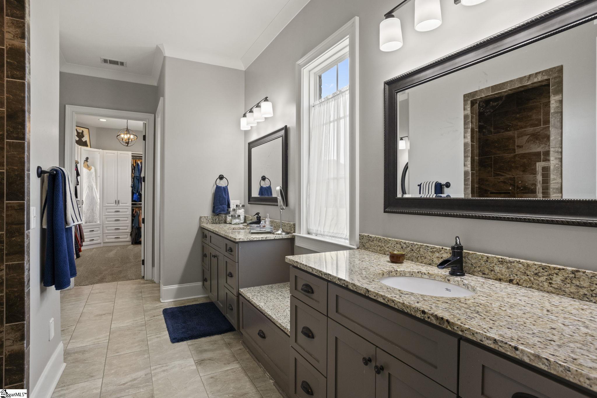 1000 Apple Valley Road Property Photo 21