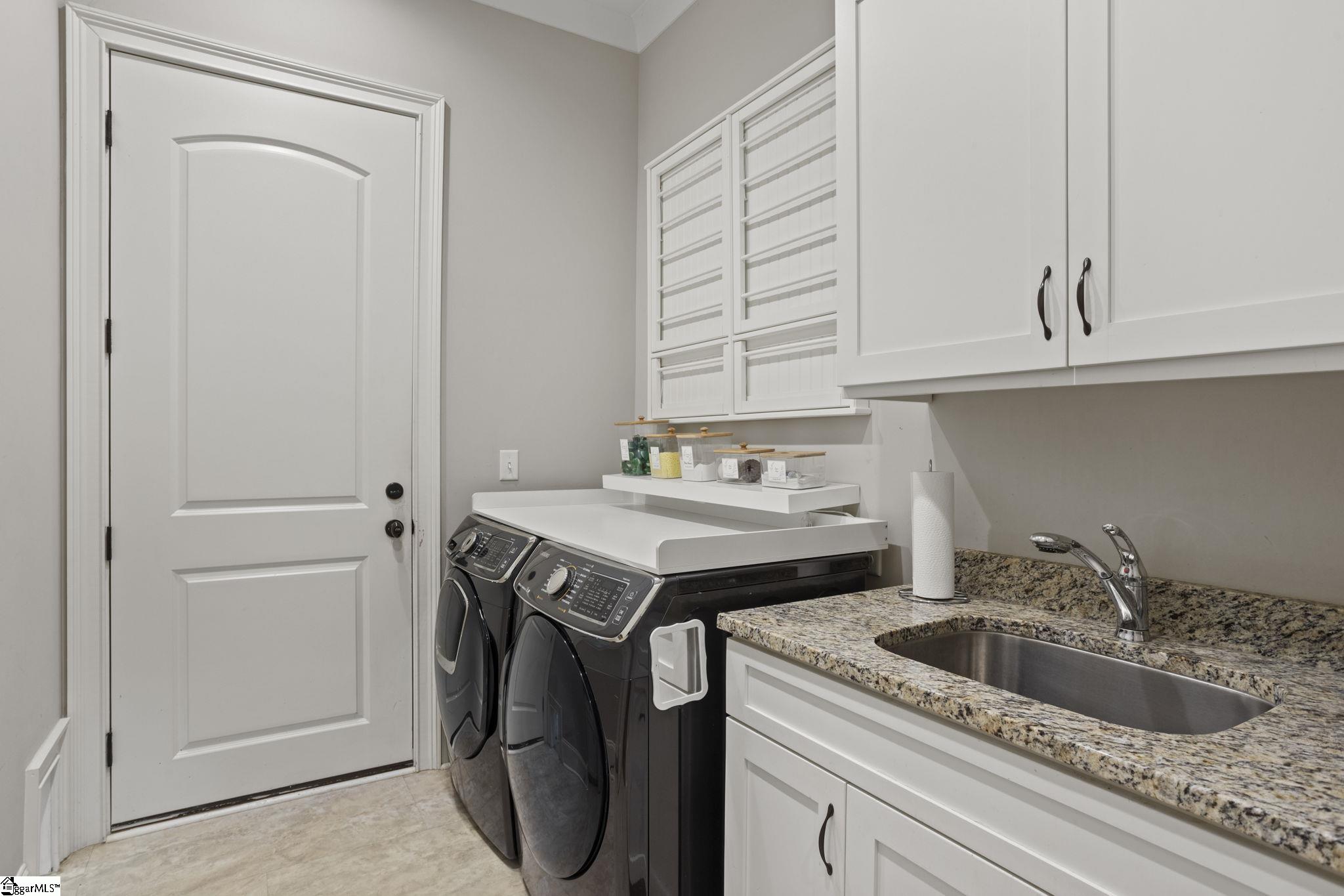 1000 Apple Valley Road Property Photo 35