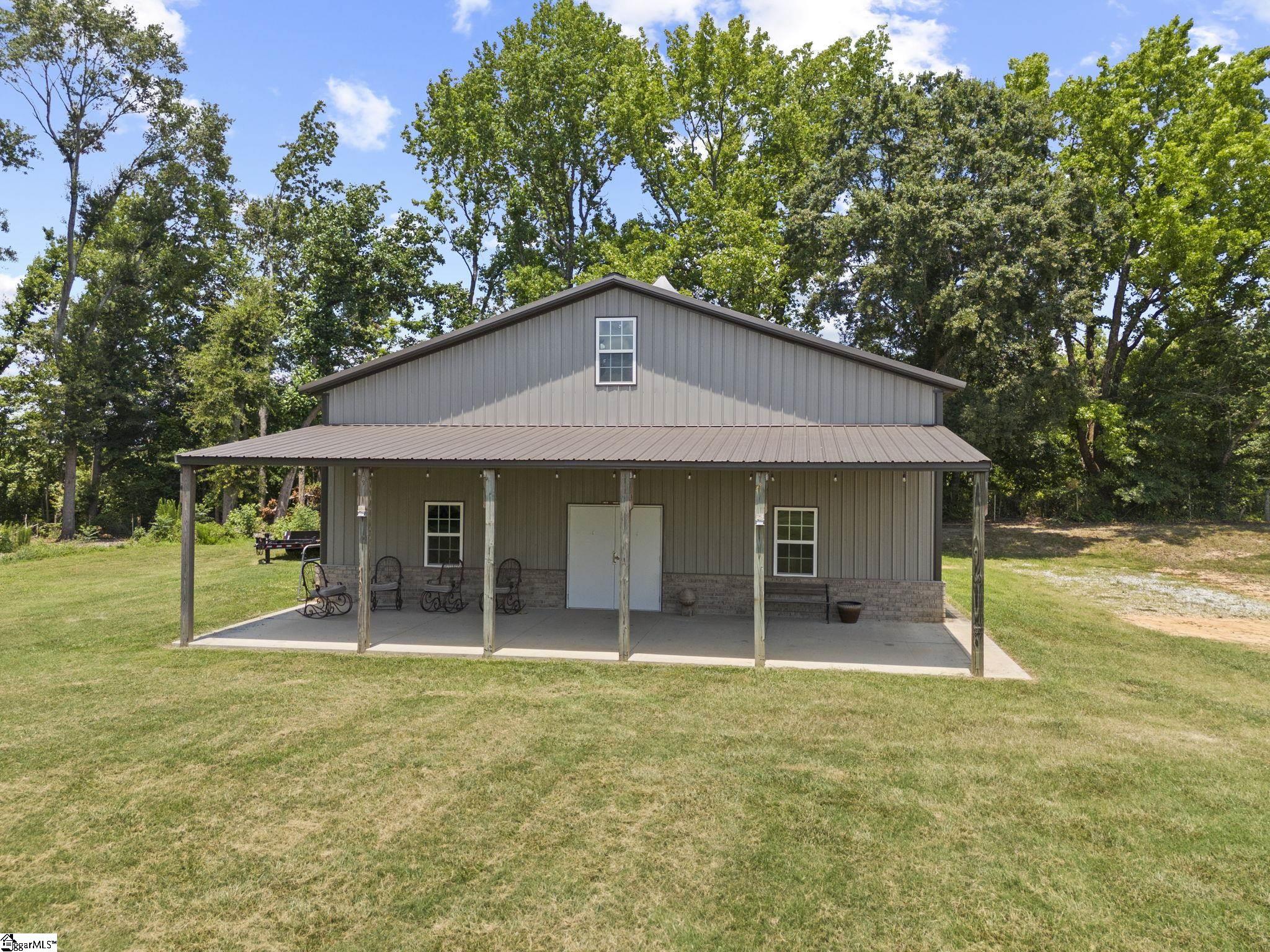1000 Apple Valley Road Property Photo 38