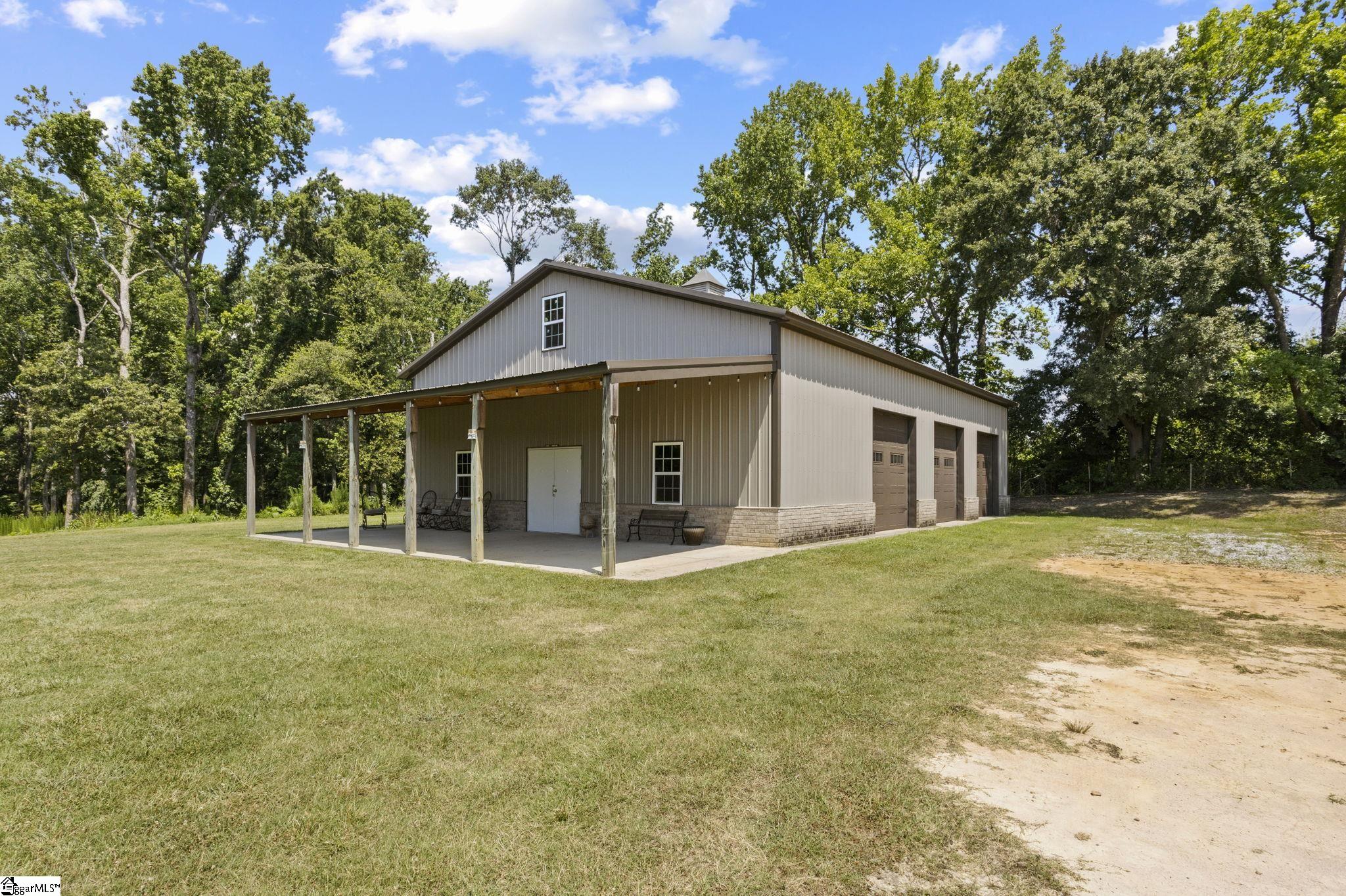 1000 Apple Valley Road Property Photo 39
