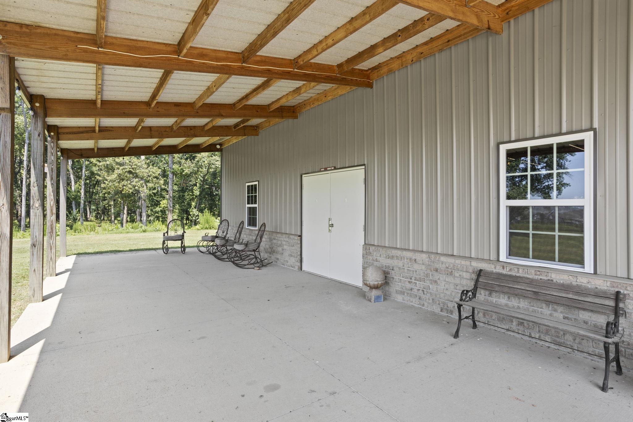 1000 Apple Valley Road Property Photo 40