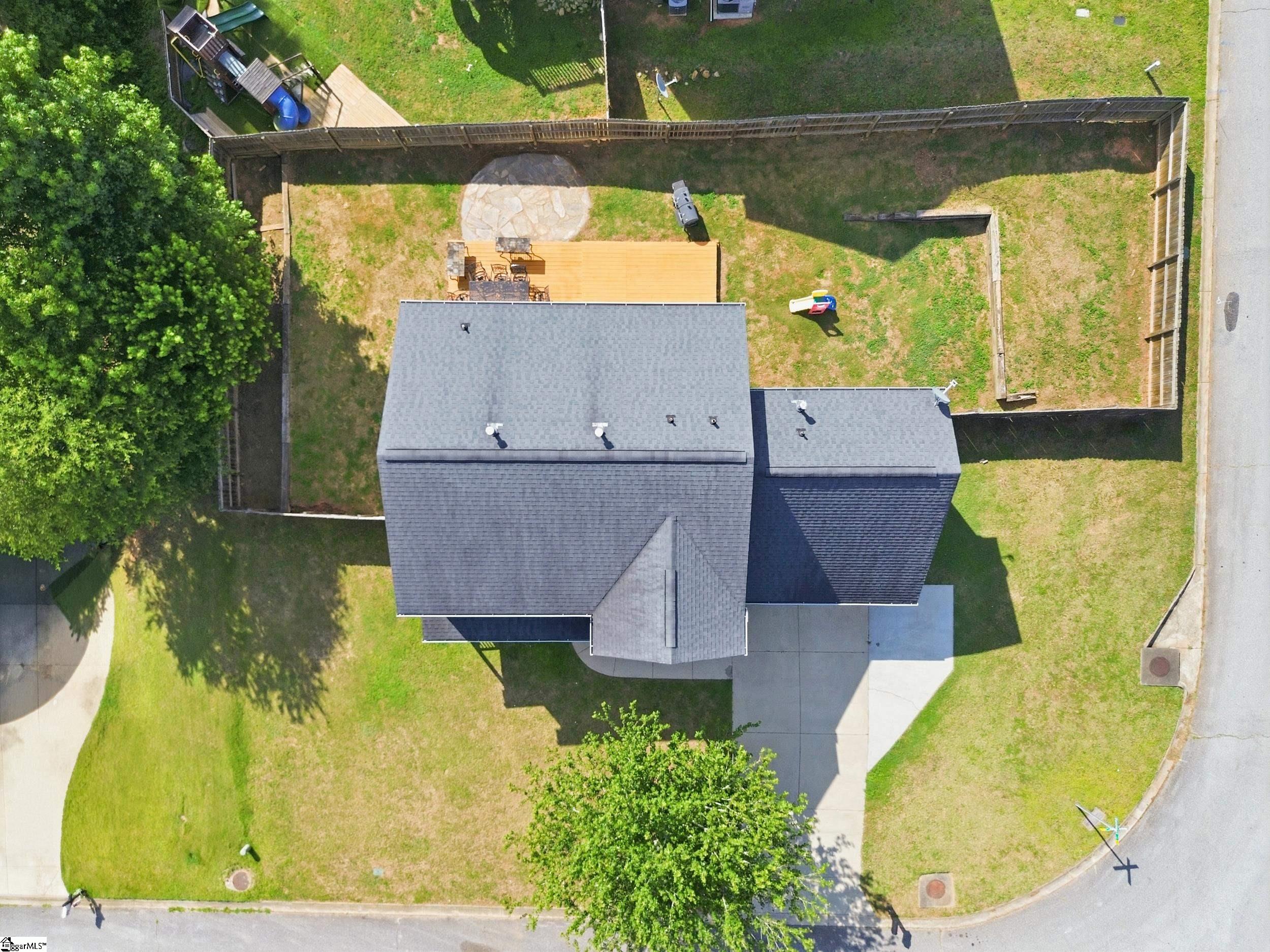 2 Gentian Court Property Photo 2