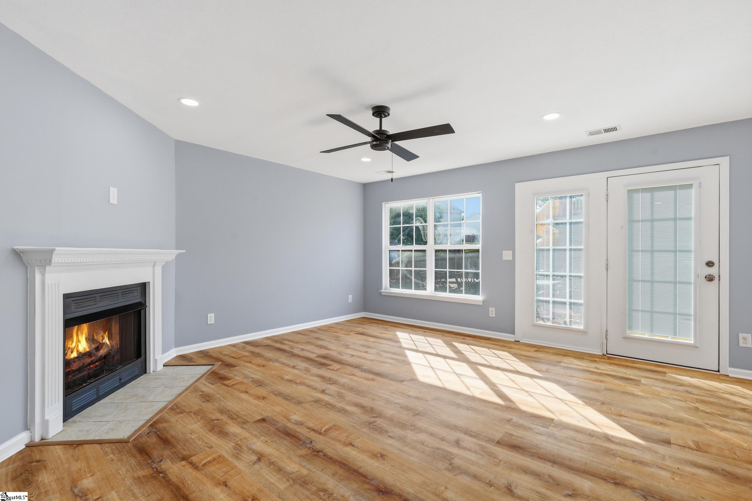 2 Gentian Court Property Photo 6