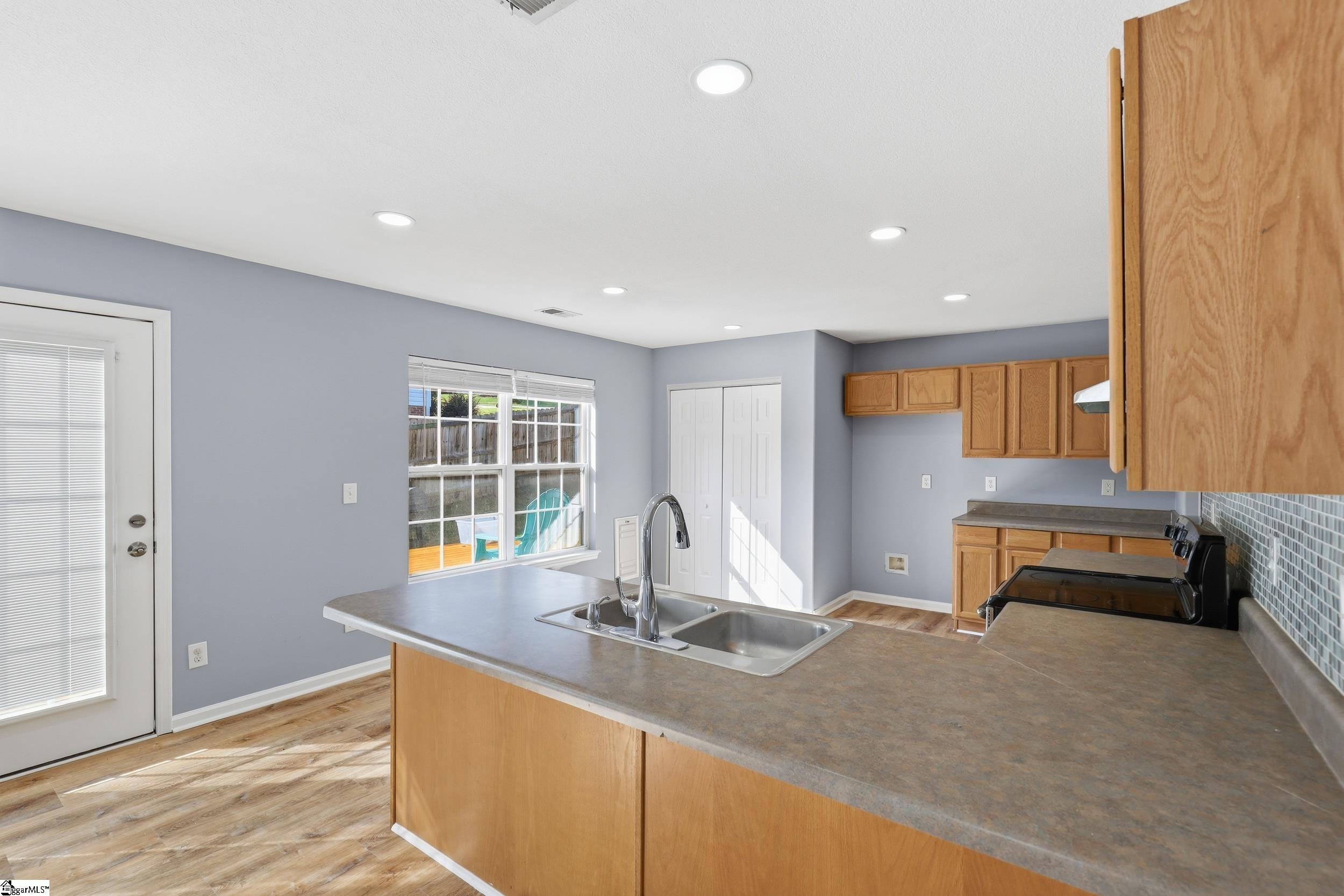 2 Gentian Court Property Photo 9