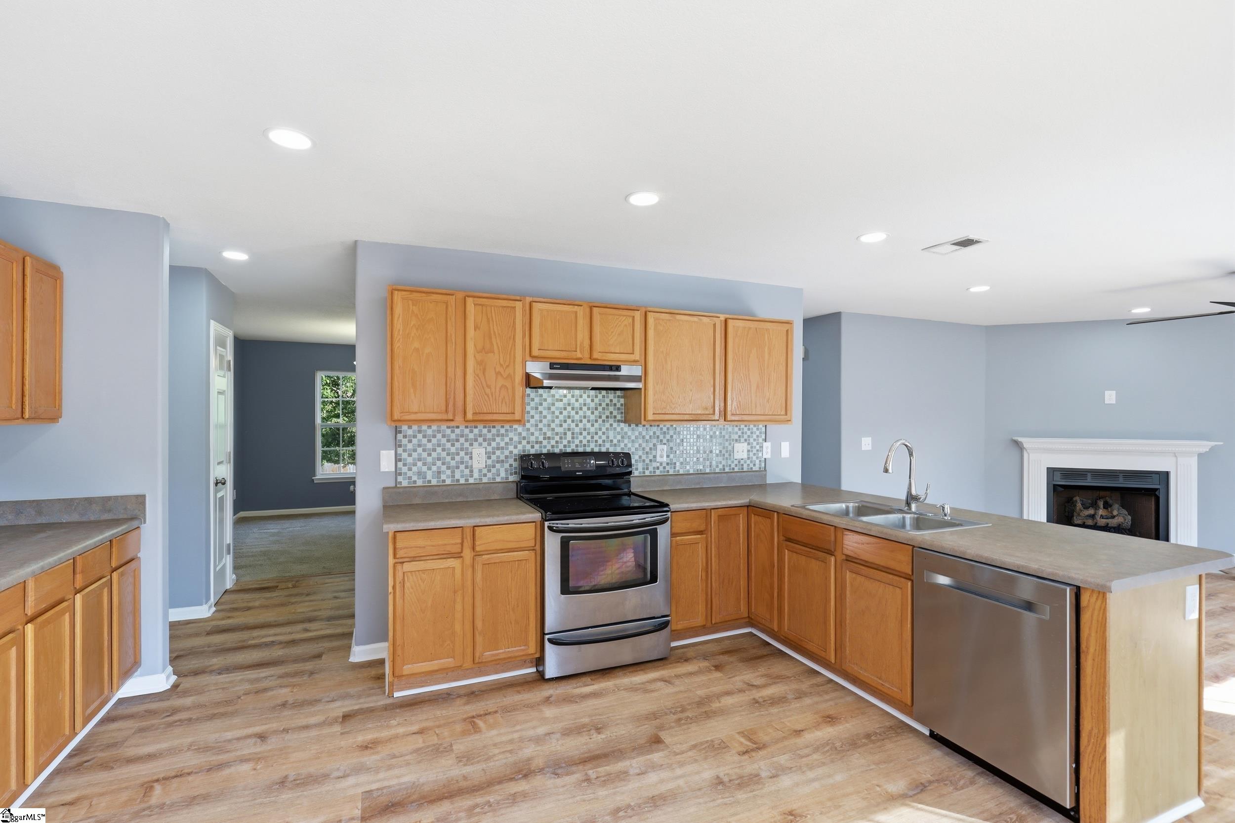 2 Gentian Court Property Photo 11