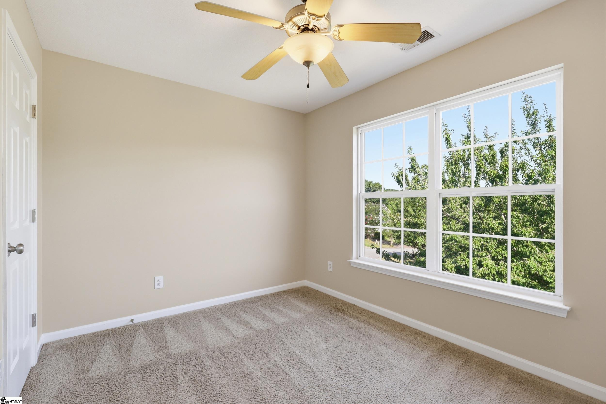 2 Gentian Court Property Photo 18