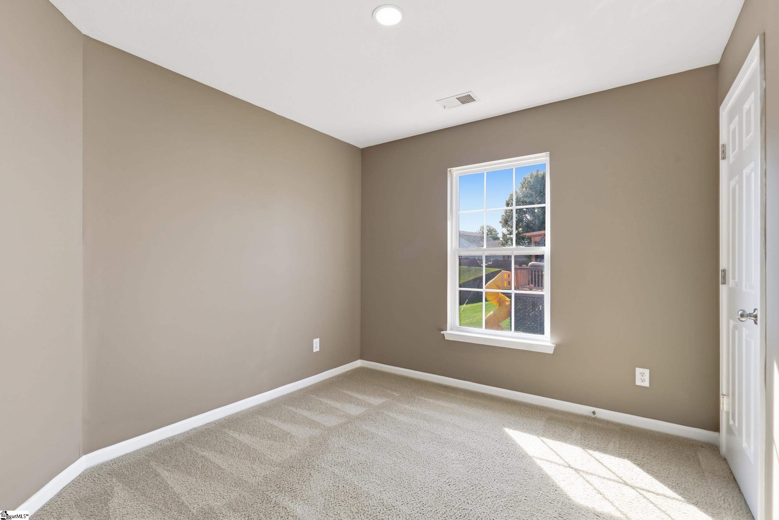 2 Gentian Court Property Photo 21
