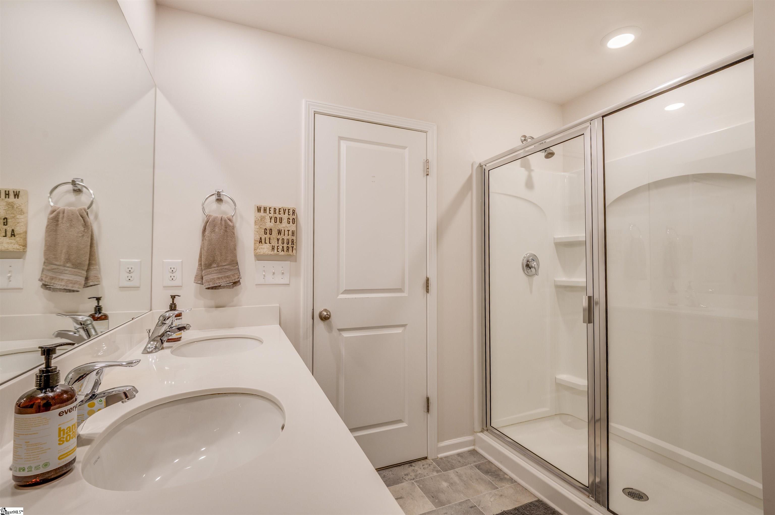 1092 Bridlebrook Trail Property Photo 18