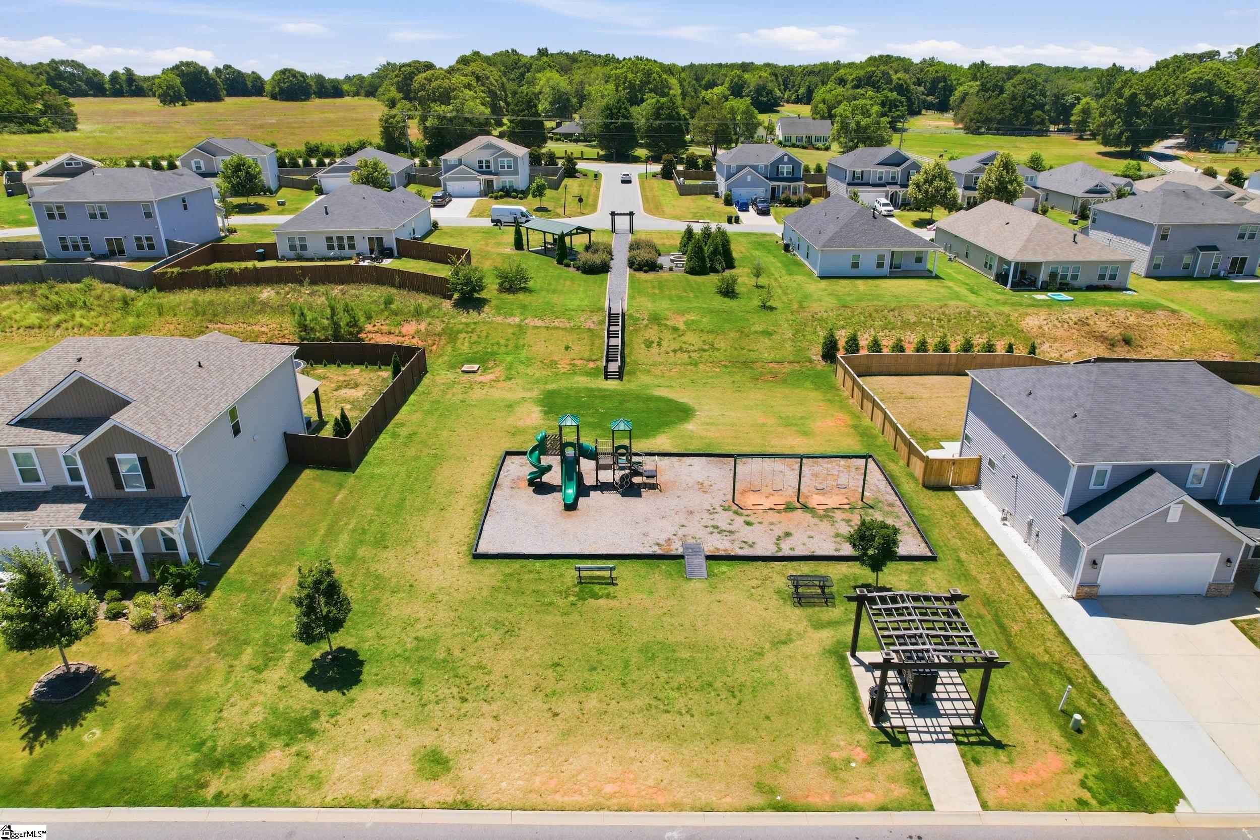 190 Walking Stick Way Property Photo 47