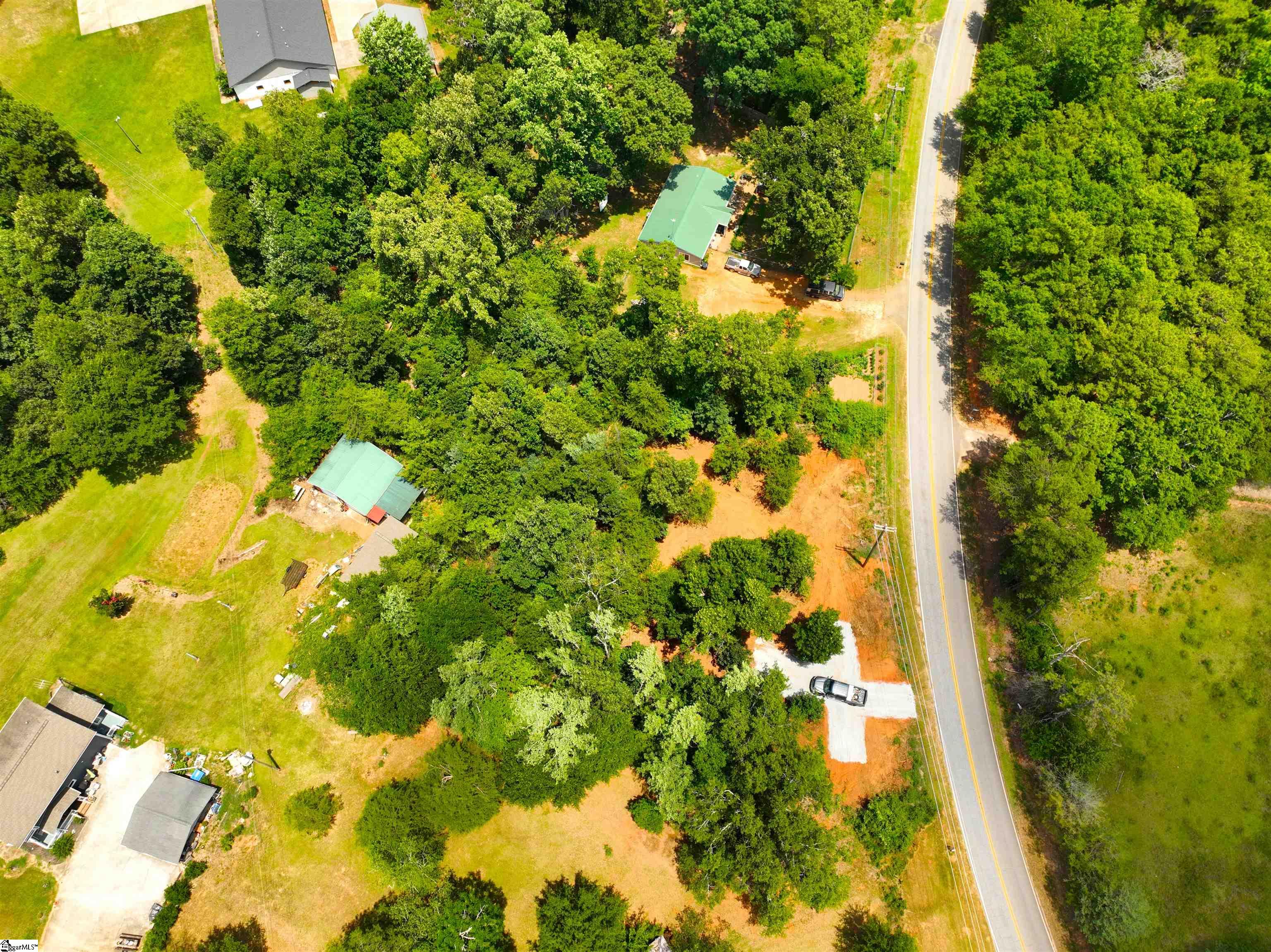826 Joe Lewis Road Property Photo 6