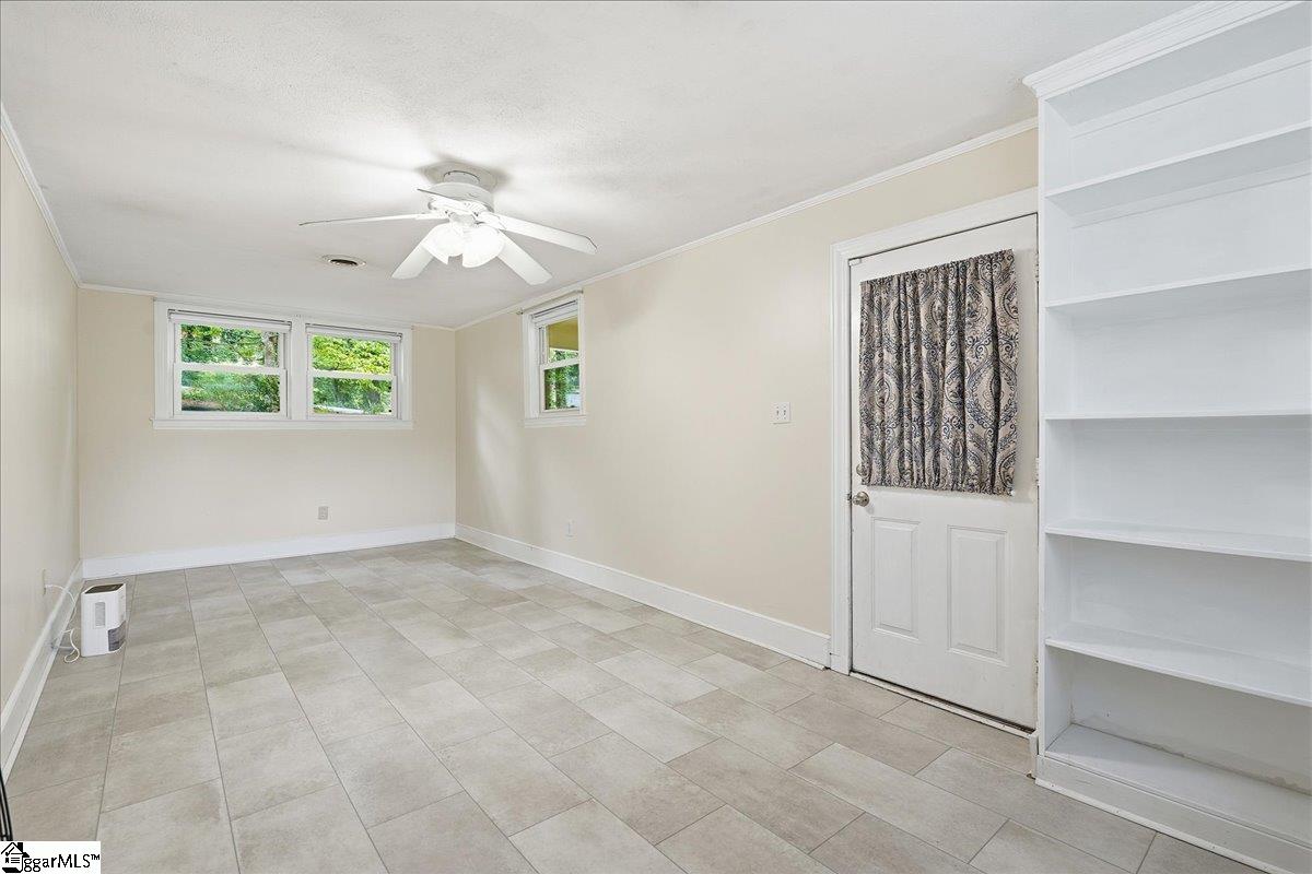 9 Yorkshire Drive Property Photo 31