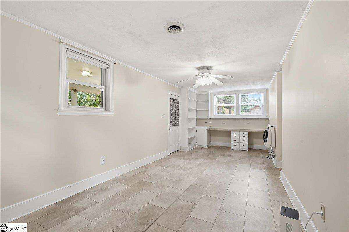 9 Yorkshire Drive Property Photo 32