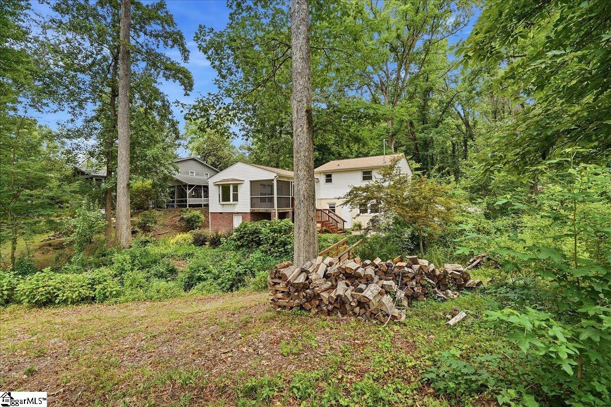 9 Yorkshire Drive Property Photo 36